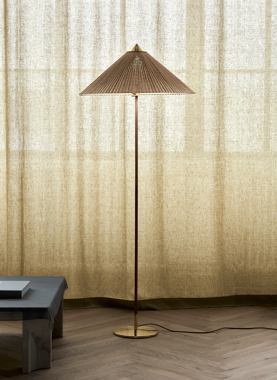 Tynell Floor Lamp - Blowlighting