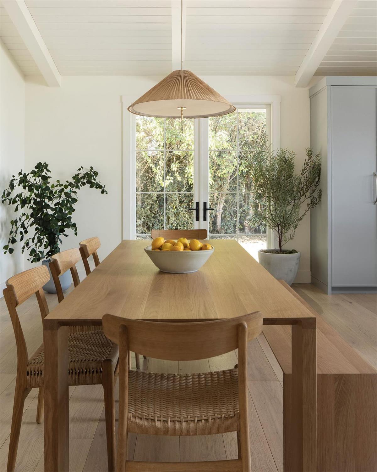 Hazel Modern Metal Pendant Lamp - Blowlighting