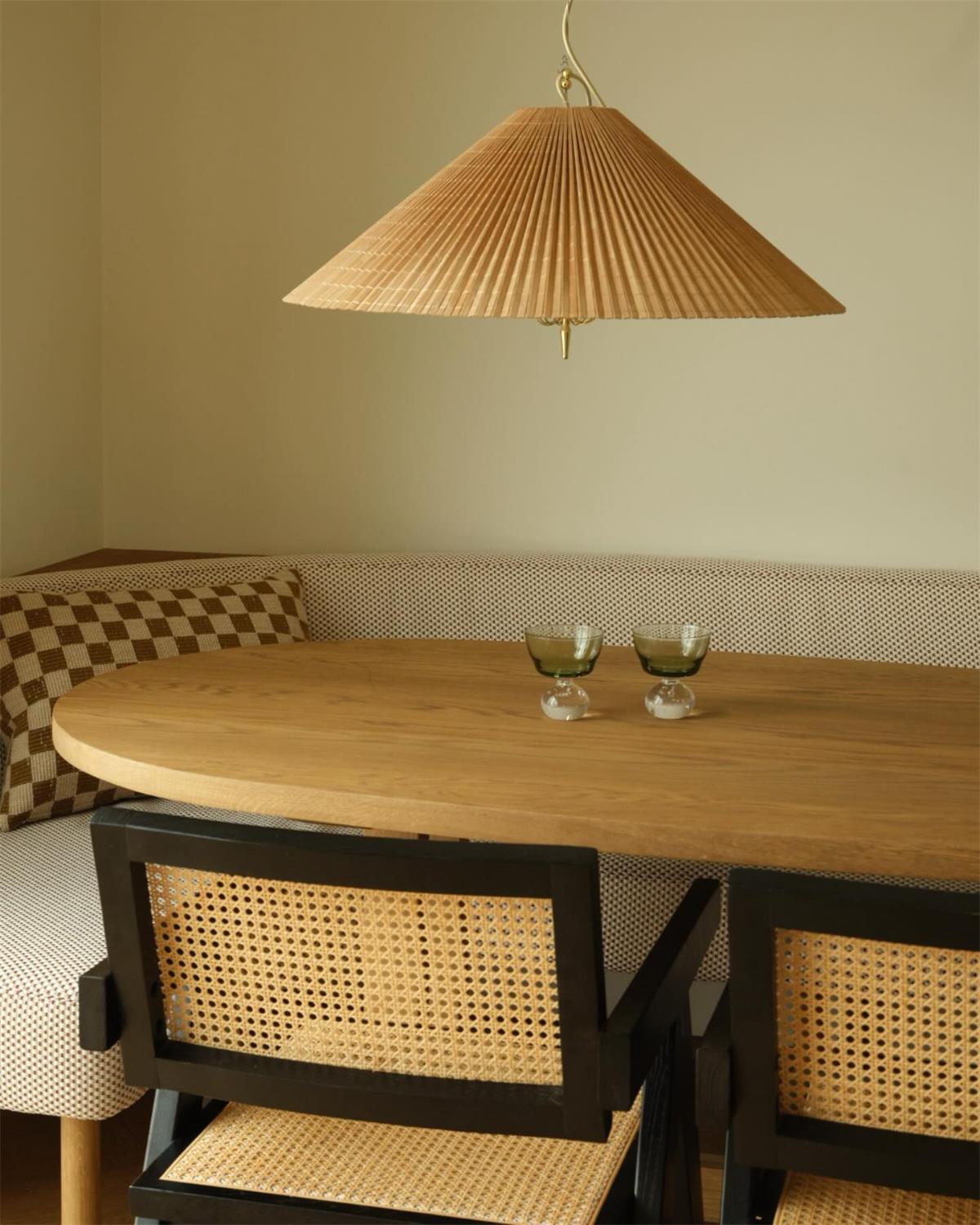 Hazel Modern Metal Pendant Lamp - Blowlighting