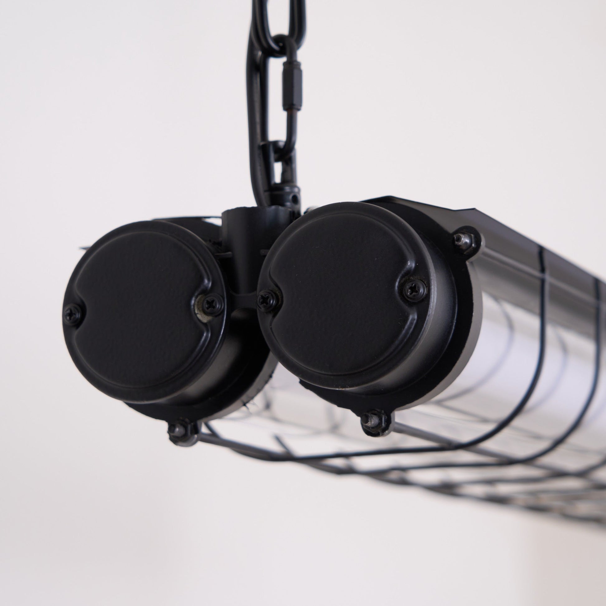 Arsorisra Industrial Linear Pendant - Blowlighting