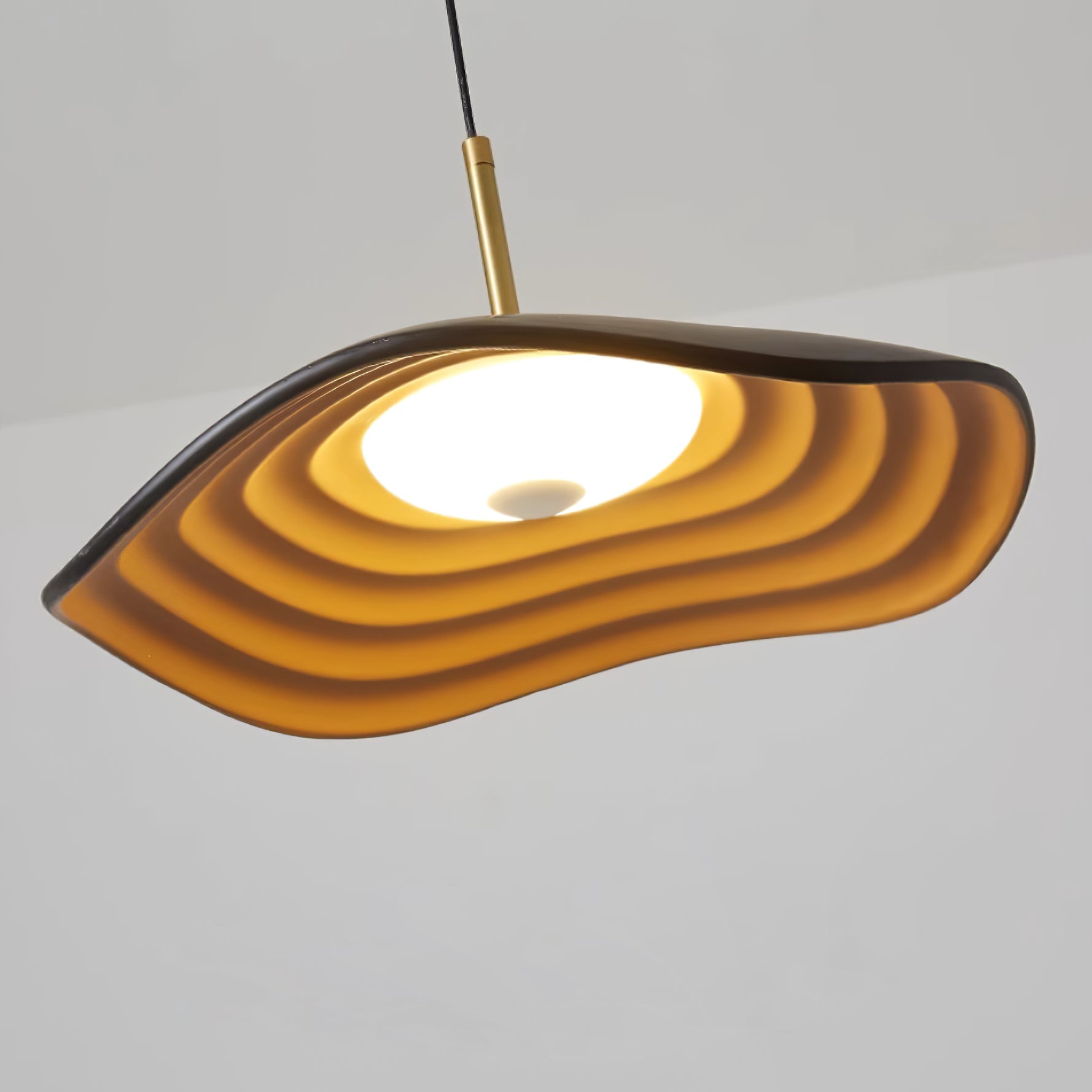 Valentina Pendant Lamp - Blowlighting