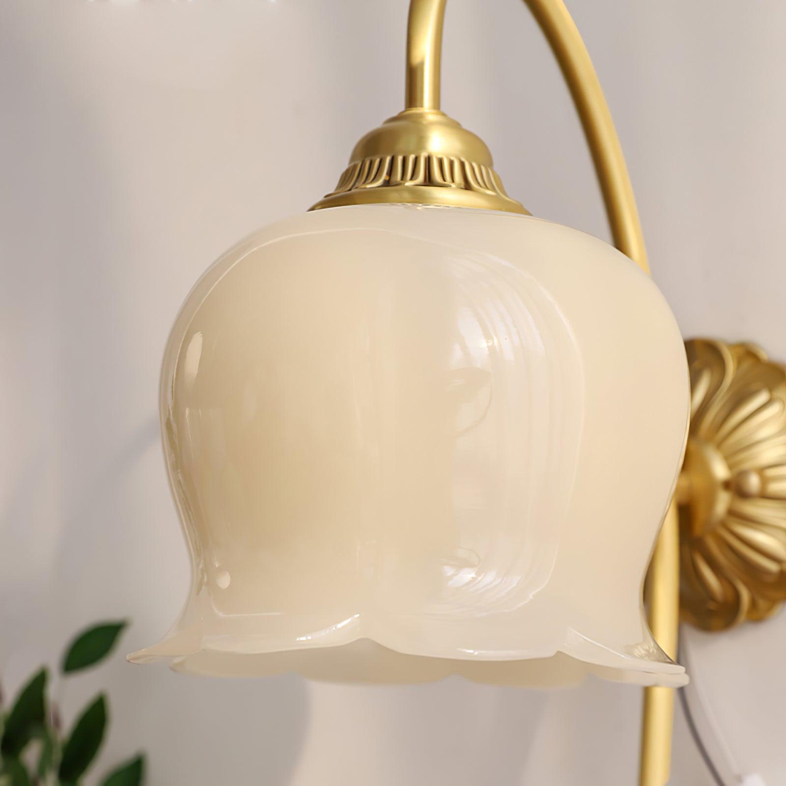 Valley Flower Wall Lamp - Blowlighting