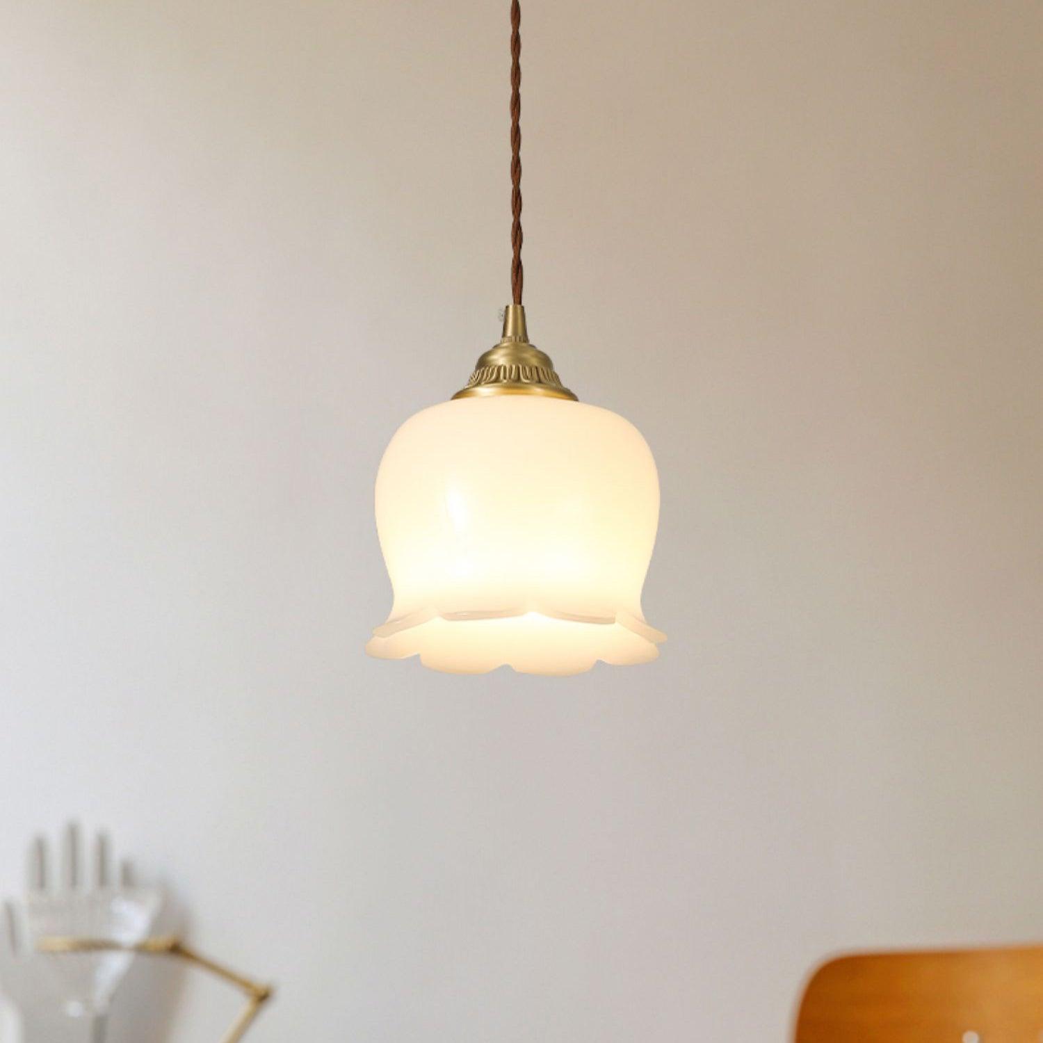 Valley Flower Pendant Lamp - Blowlighting