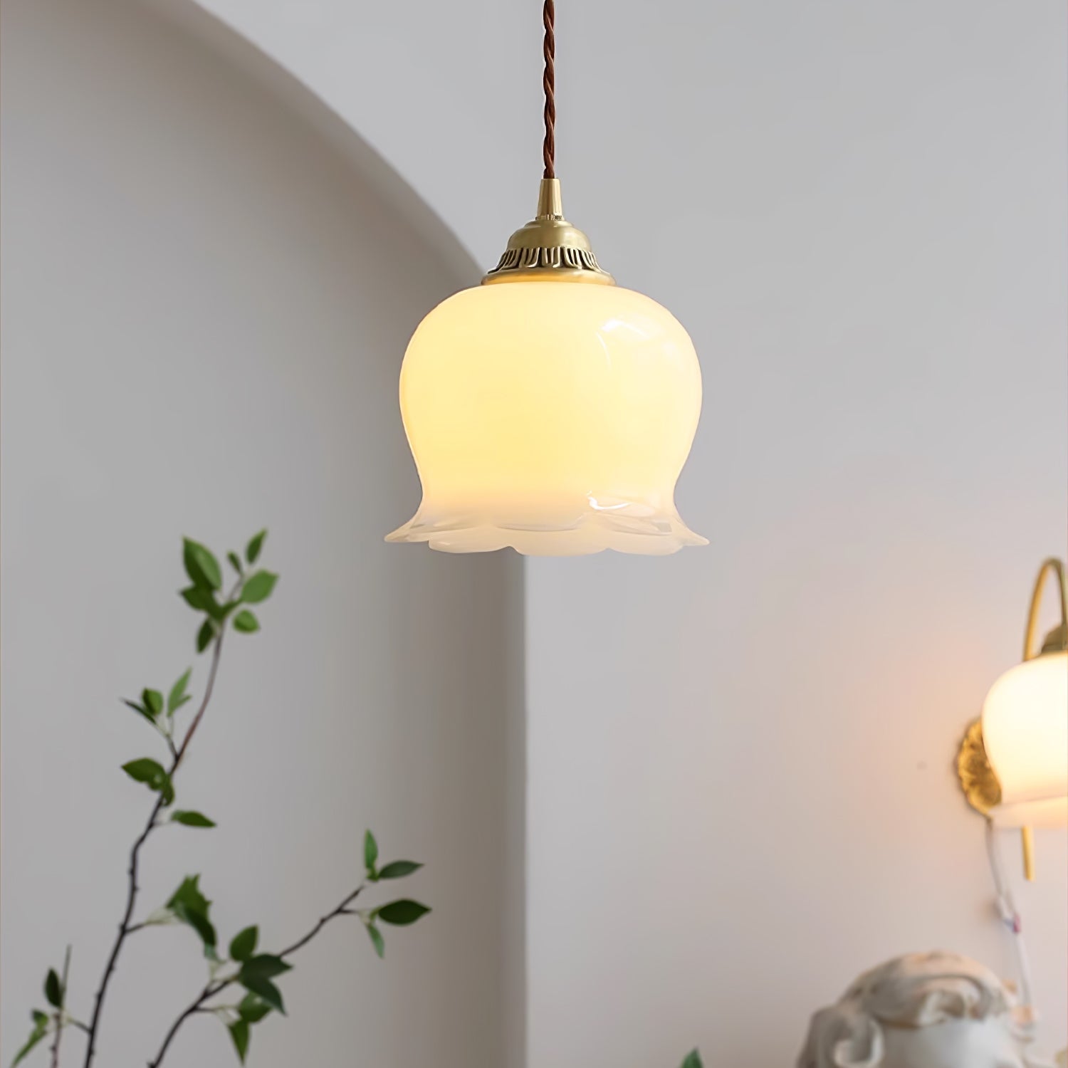 Valley Flower Pendant Lamp - Blowlighting