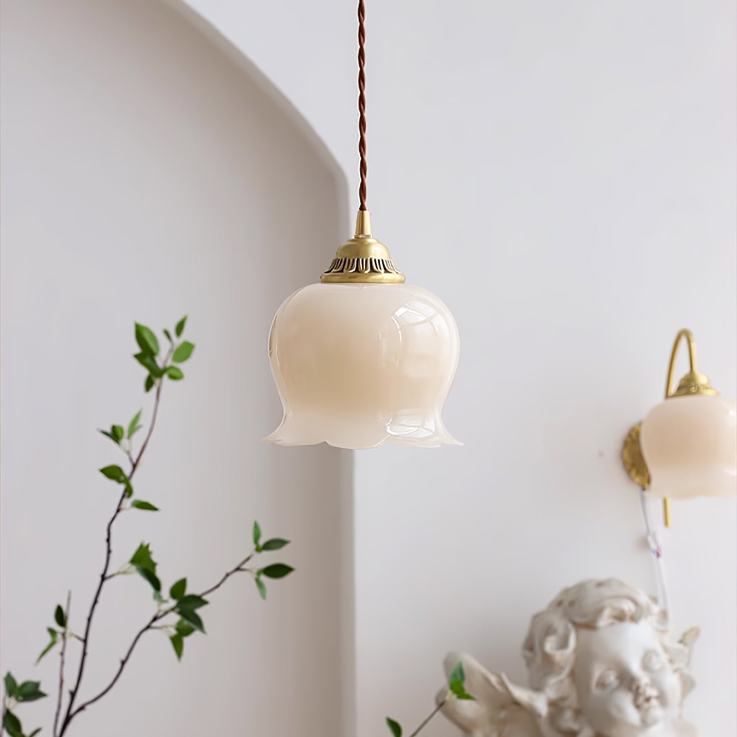 Valley Flower Pendant Lamp - Blowlighting