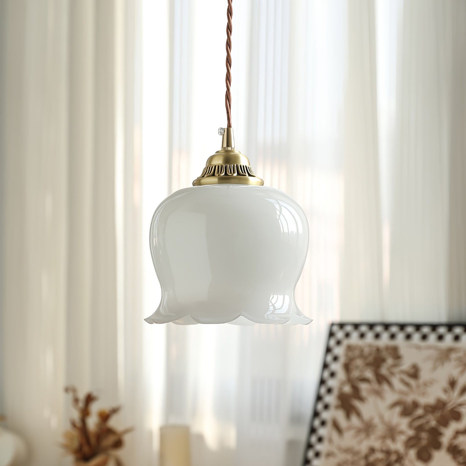 Valley Flower Pendant Lamp - Blowlighting