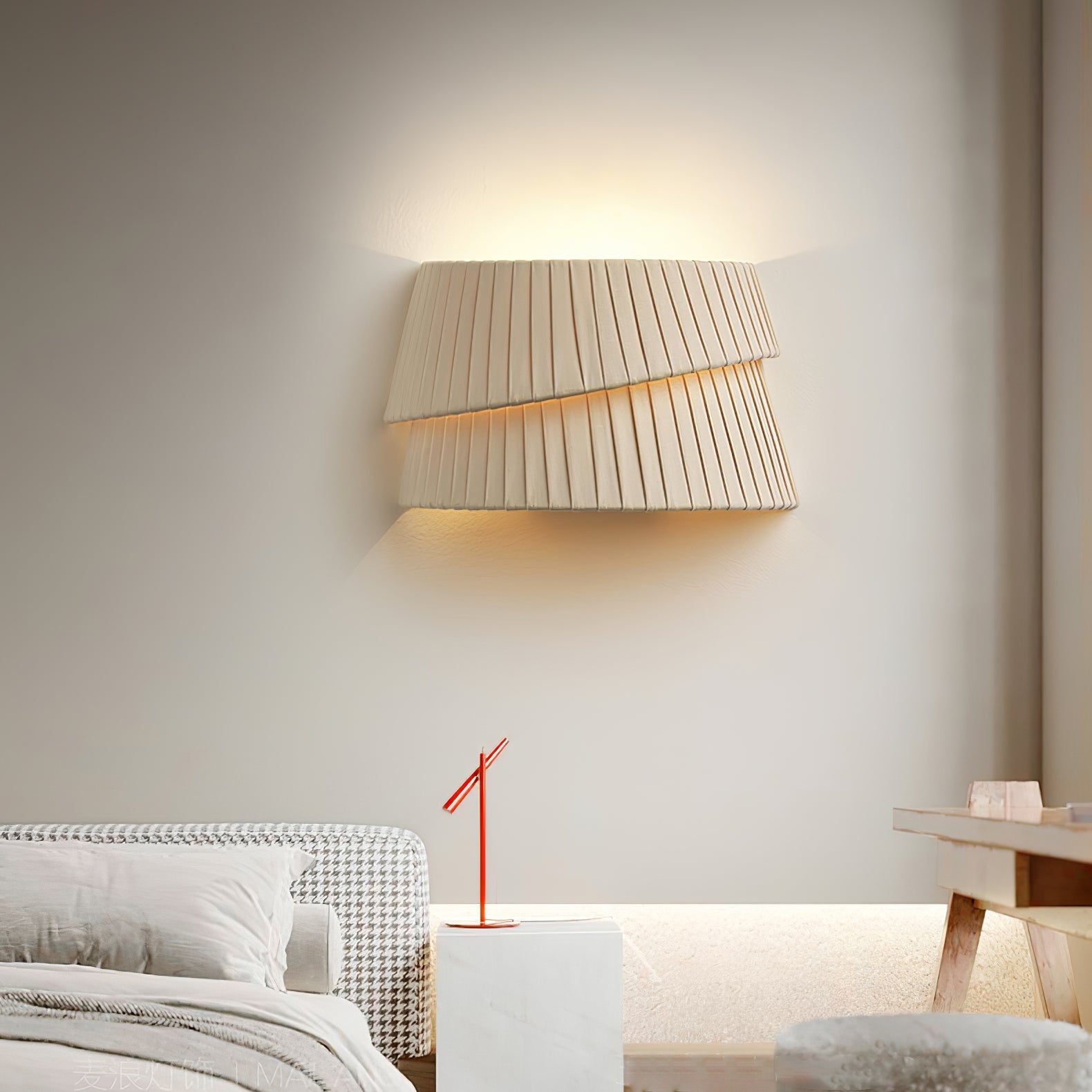 Vela Twist Wall Lamp - Blowlighting