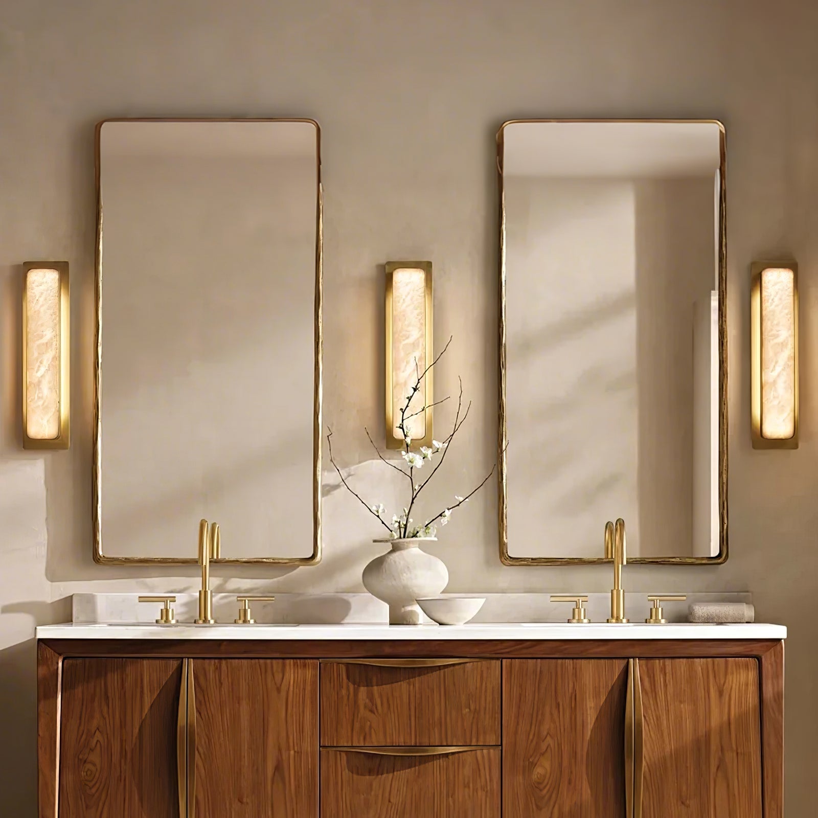 Ollore Linear Alabaster Wall Light - Blowlighting
