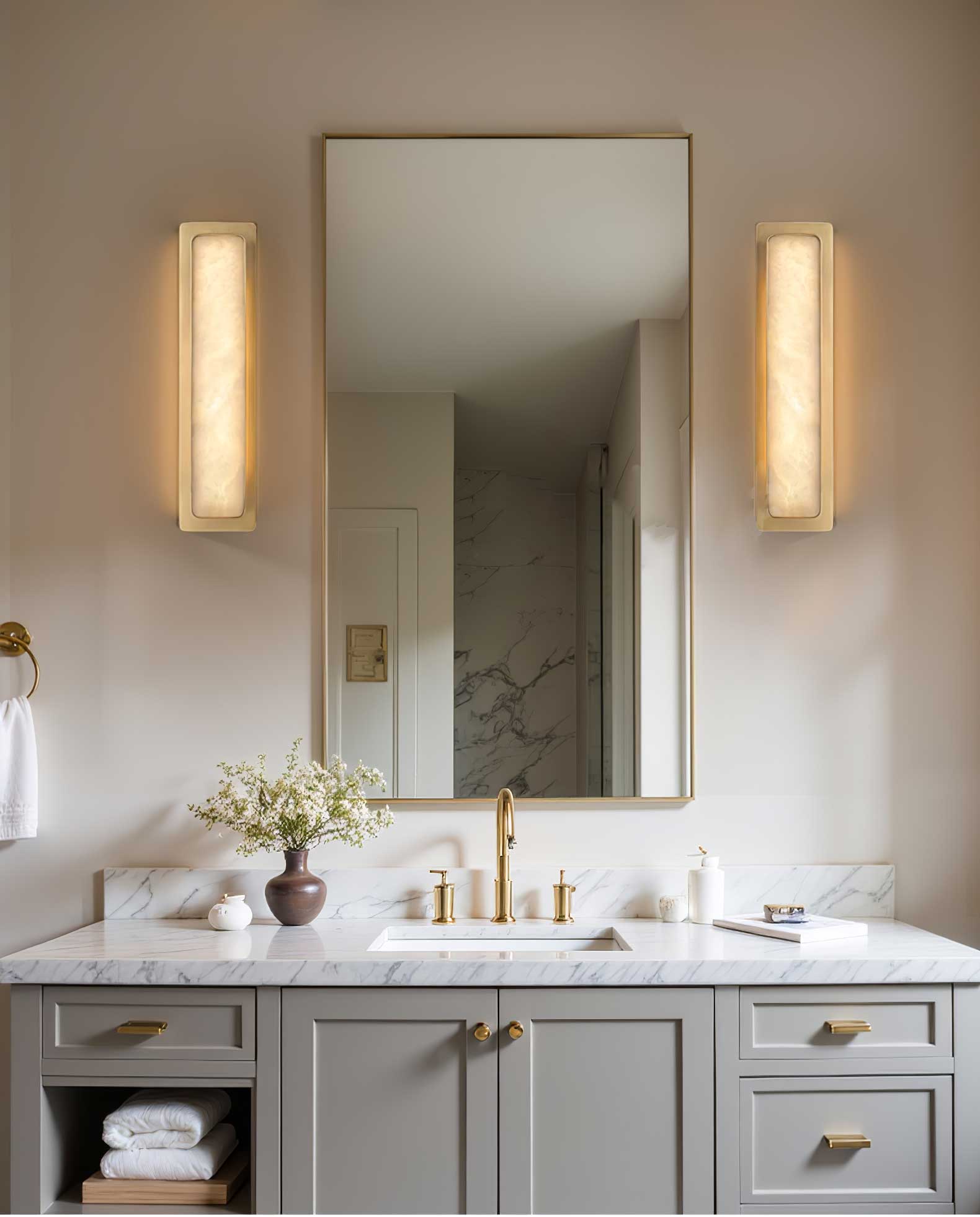 Ollore Linear Alabaster Wall Light - Blowlighting