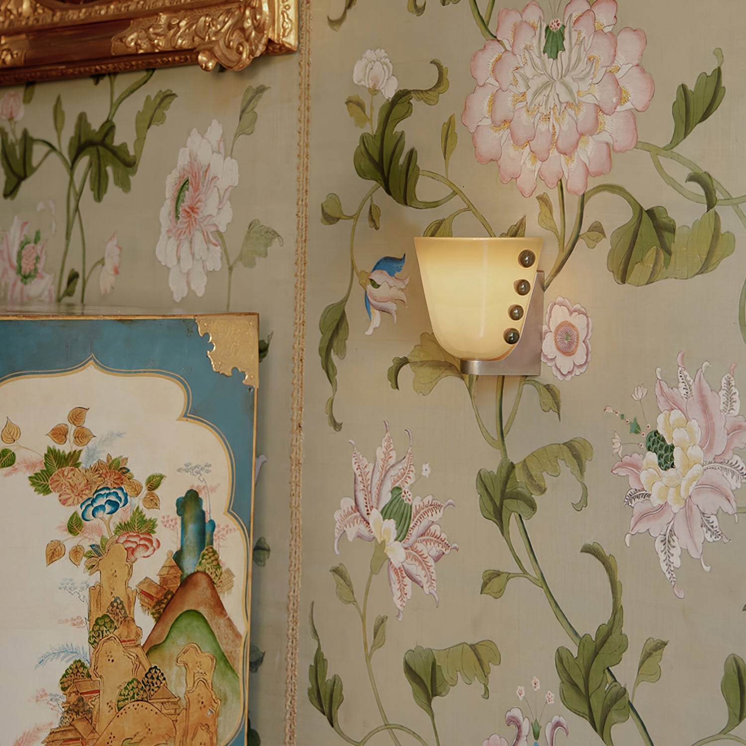 Velora Wall Sconce - Blowlighting