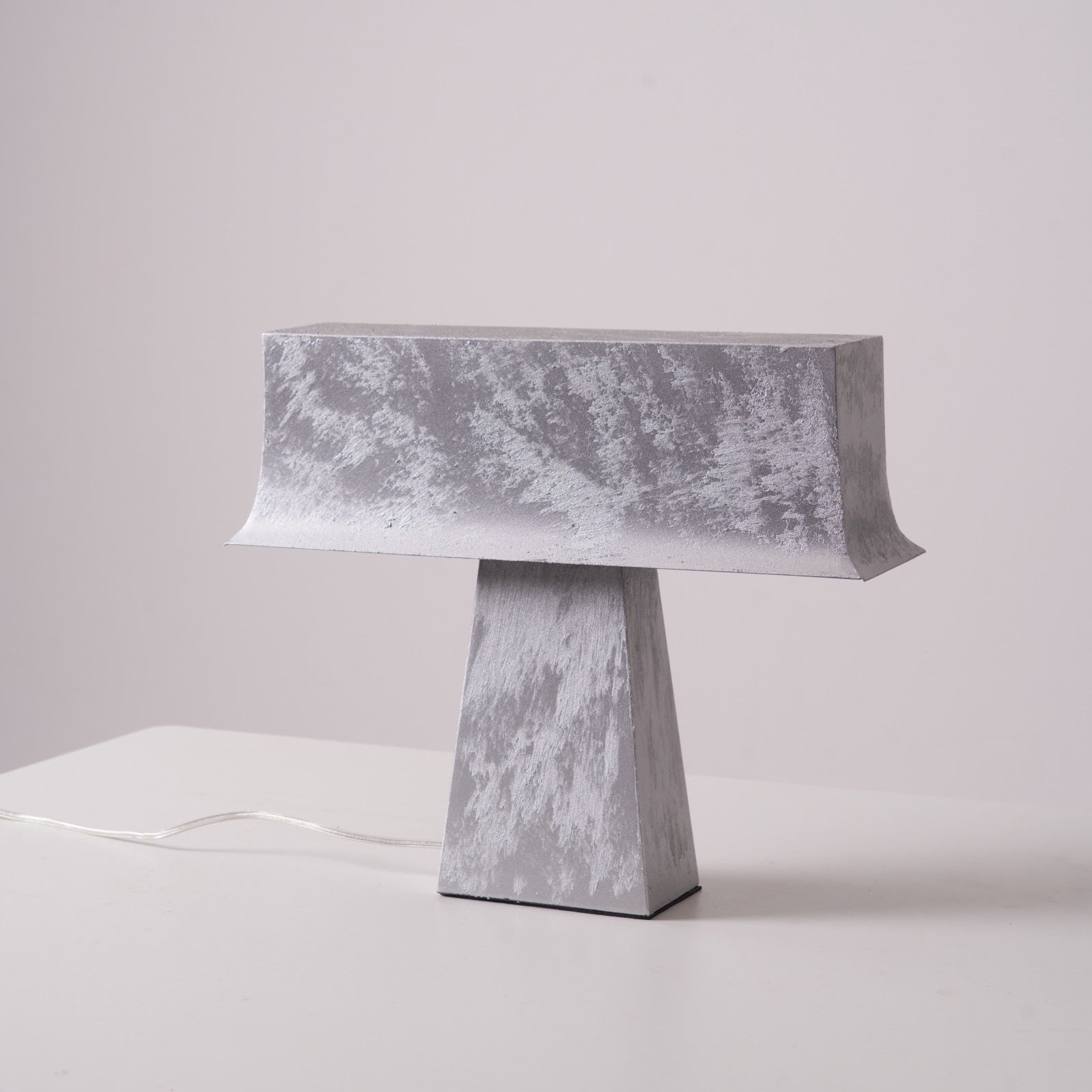 Veltan Table Lamp - Blowlighting