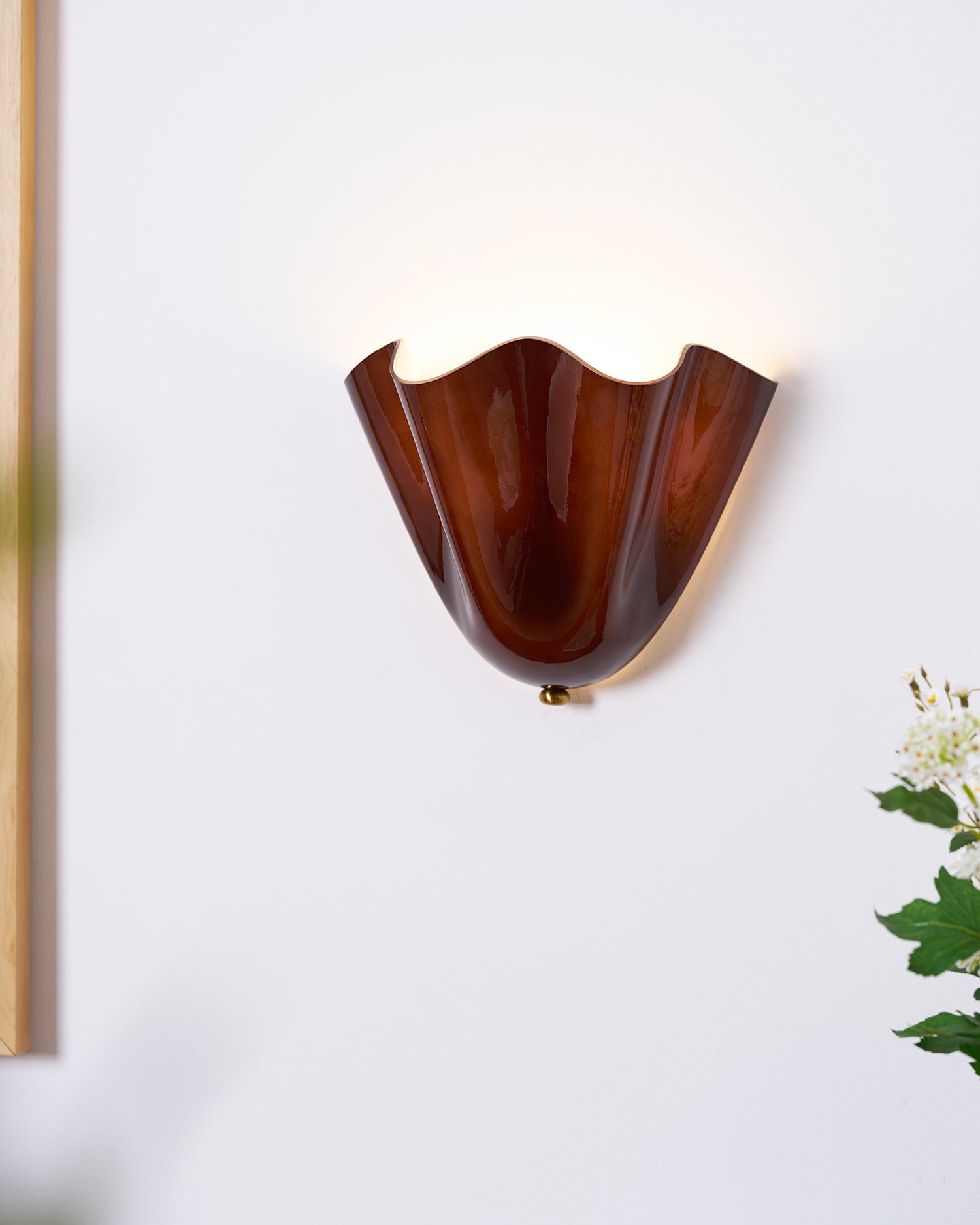 Petalia Wall Light - Blowlighting