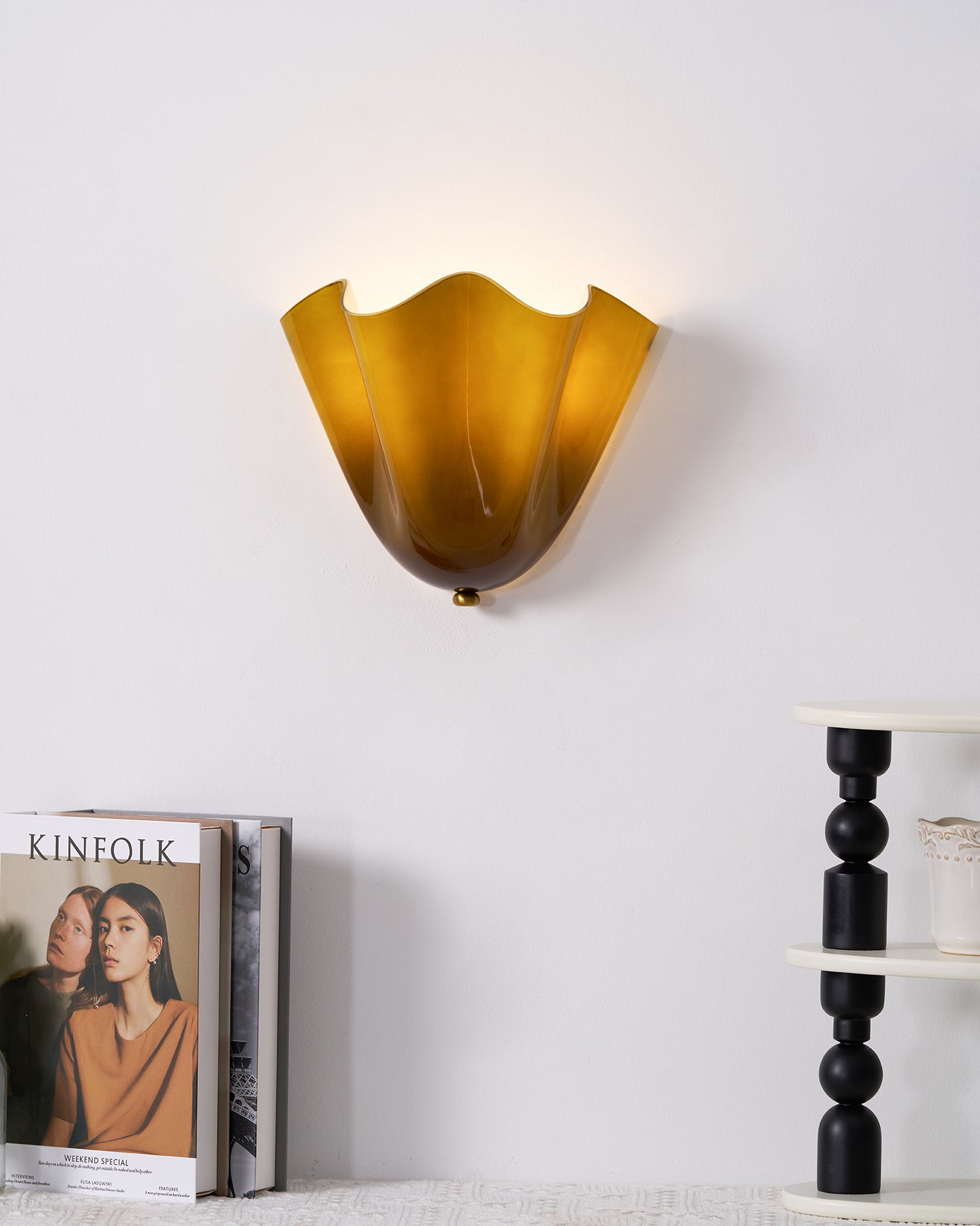 Petalia Wall Light - Blowlighting