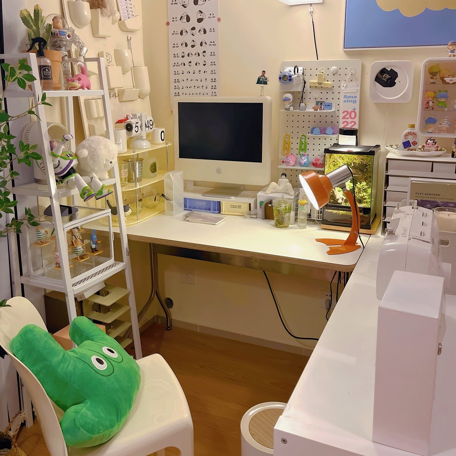 Fish Tail Arch Table Lamp - Blowlighting