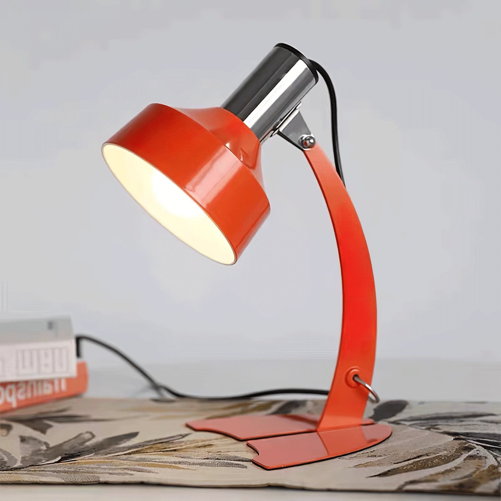 Fish Tail Arch Table Lamp - Blowlighting