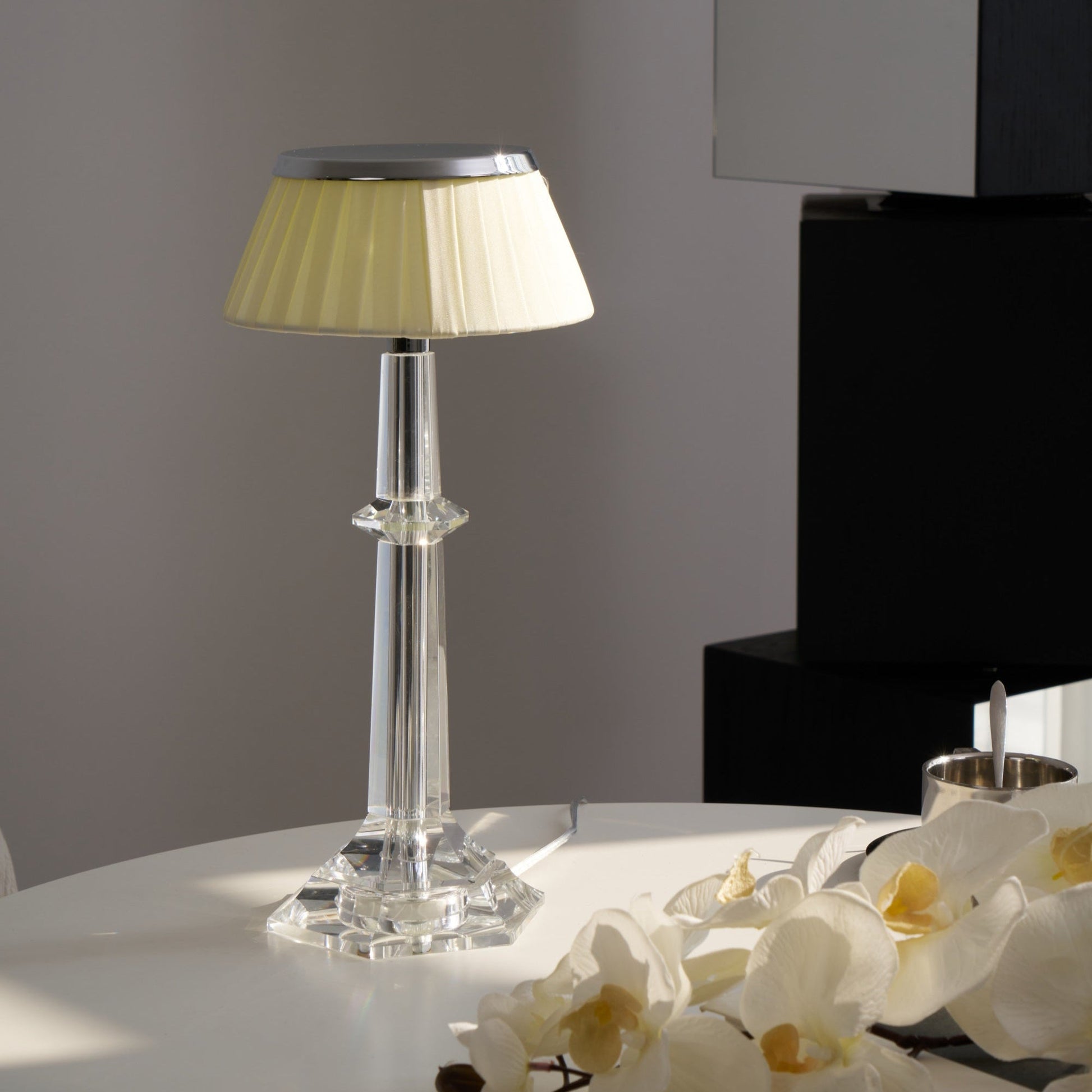 Versailles Table Lamp - Blowlighting
