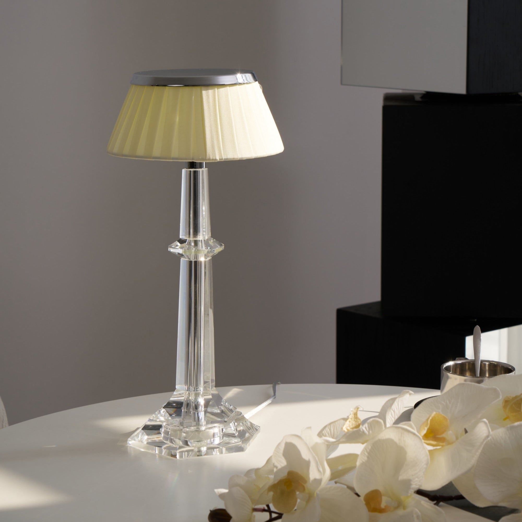 Versailles Table Lamp - Blowlighting