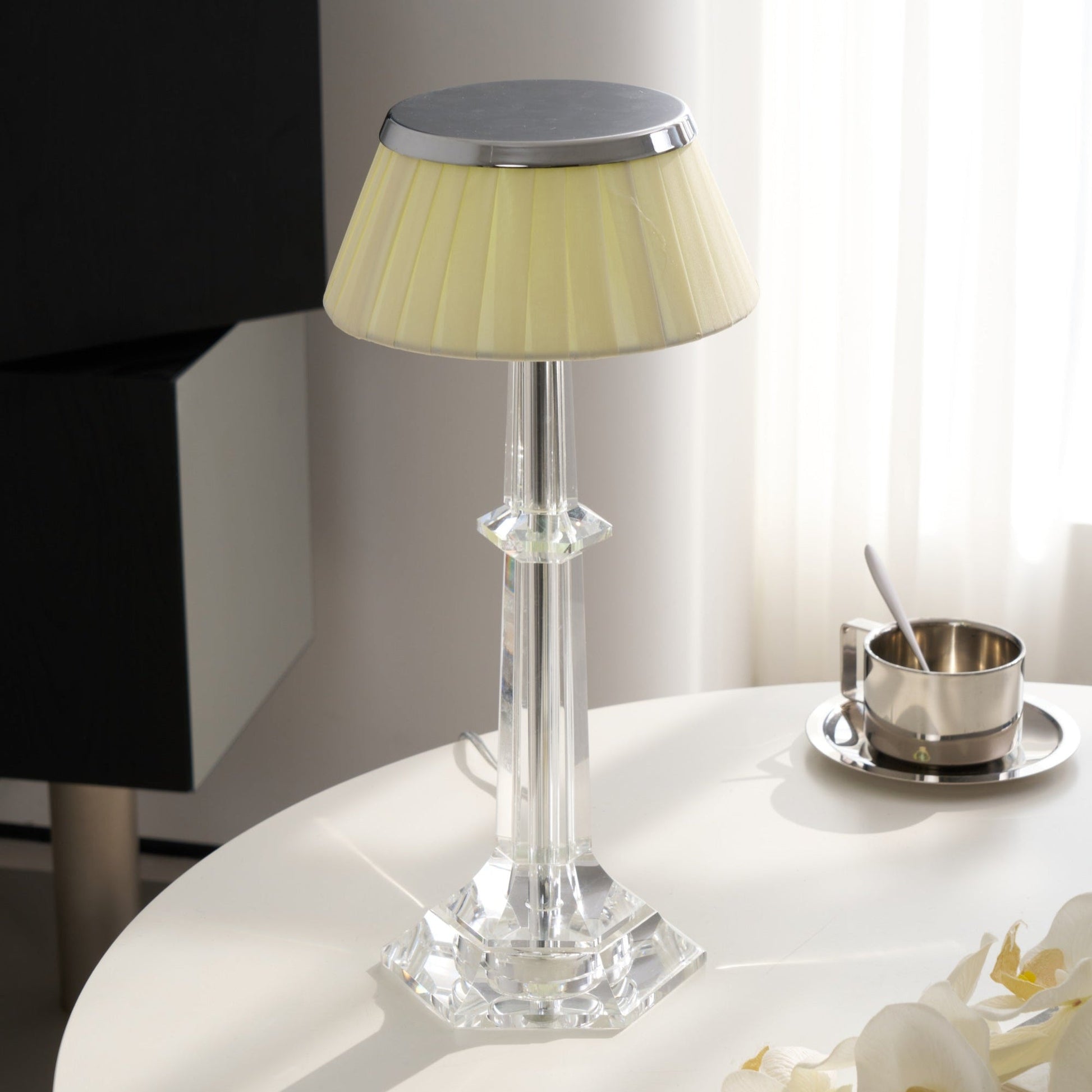 Versailles Table Lamp - Blowlighting