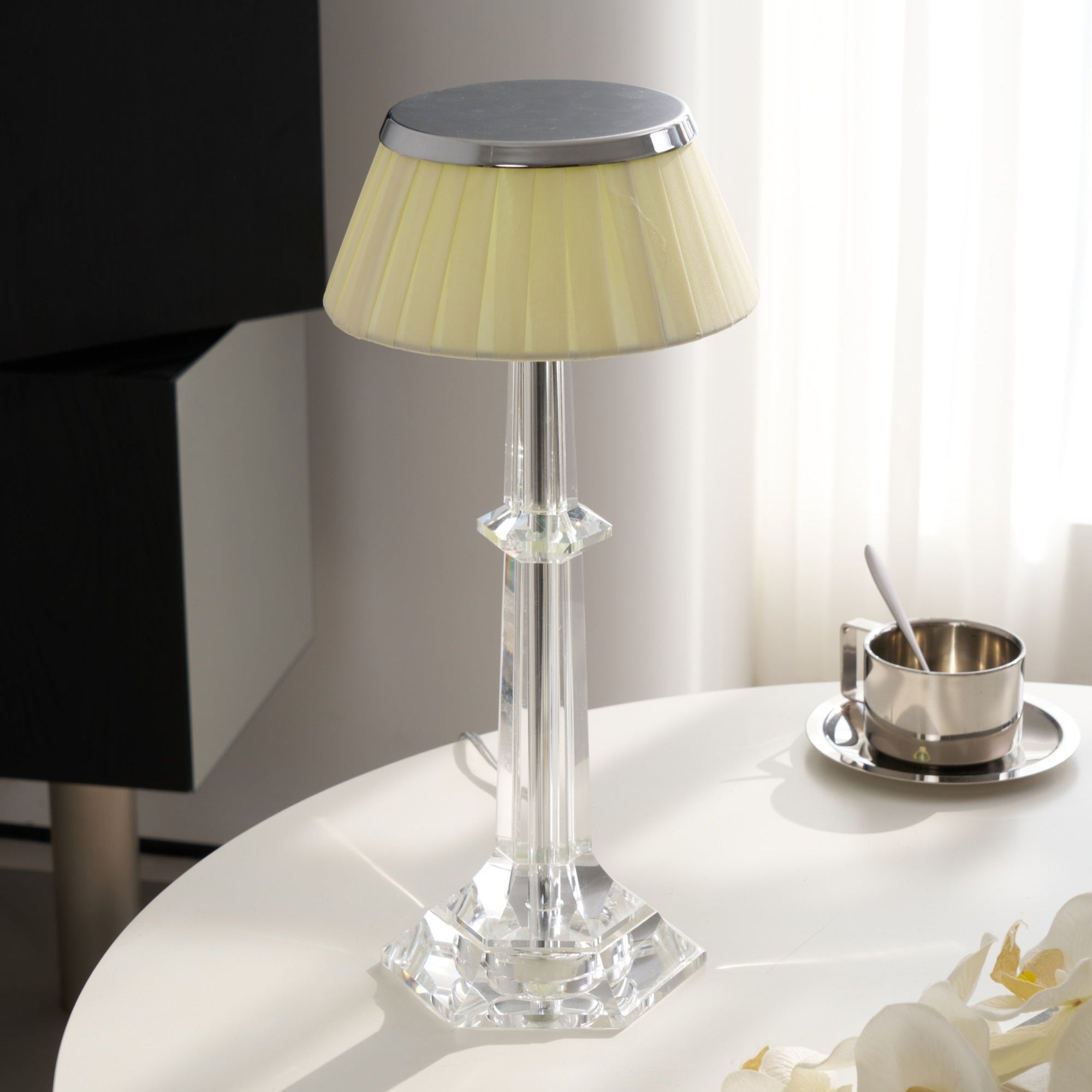 Versailles Table Lamp - Blowlighting