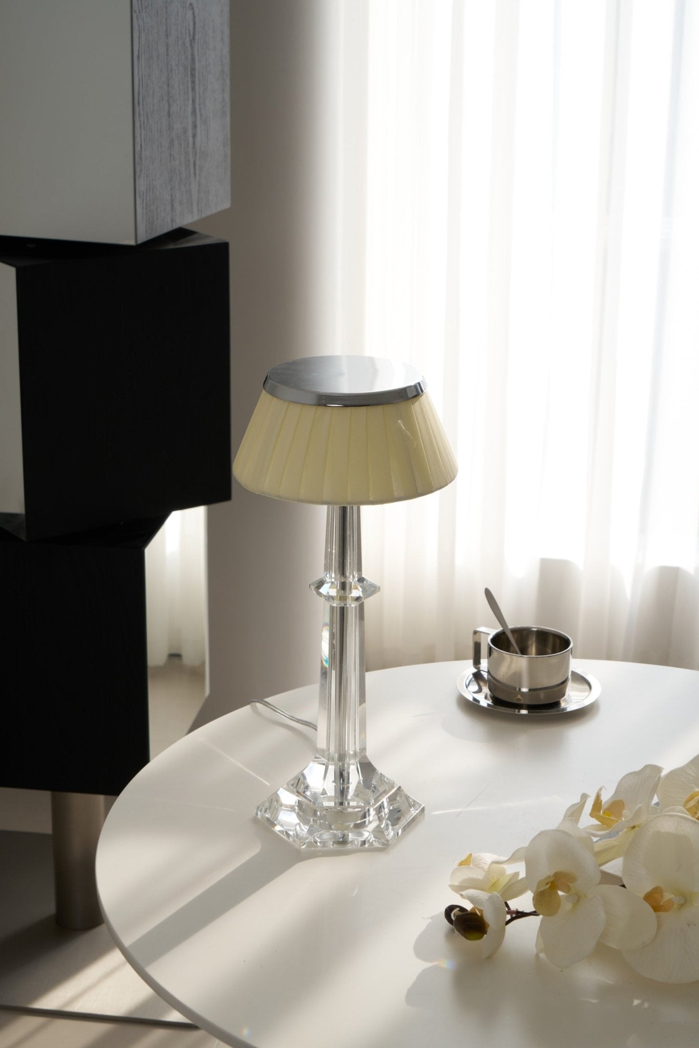 Versailles Table Lamp - Blowlighting