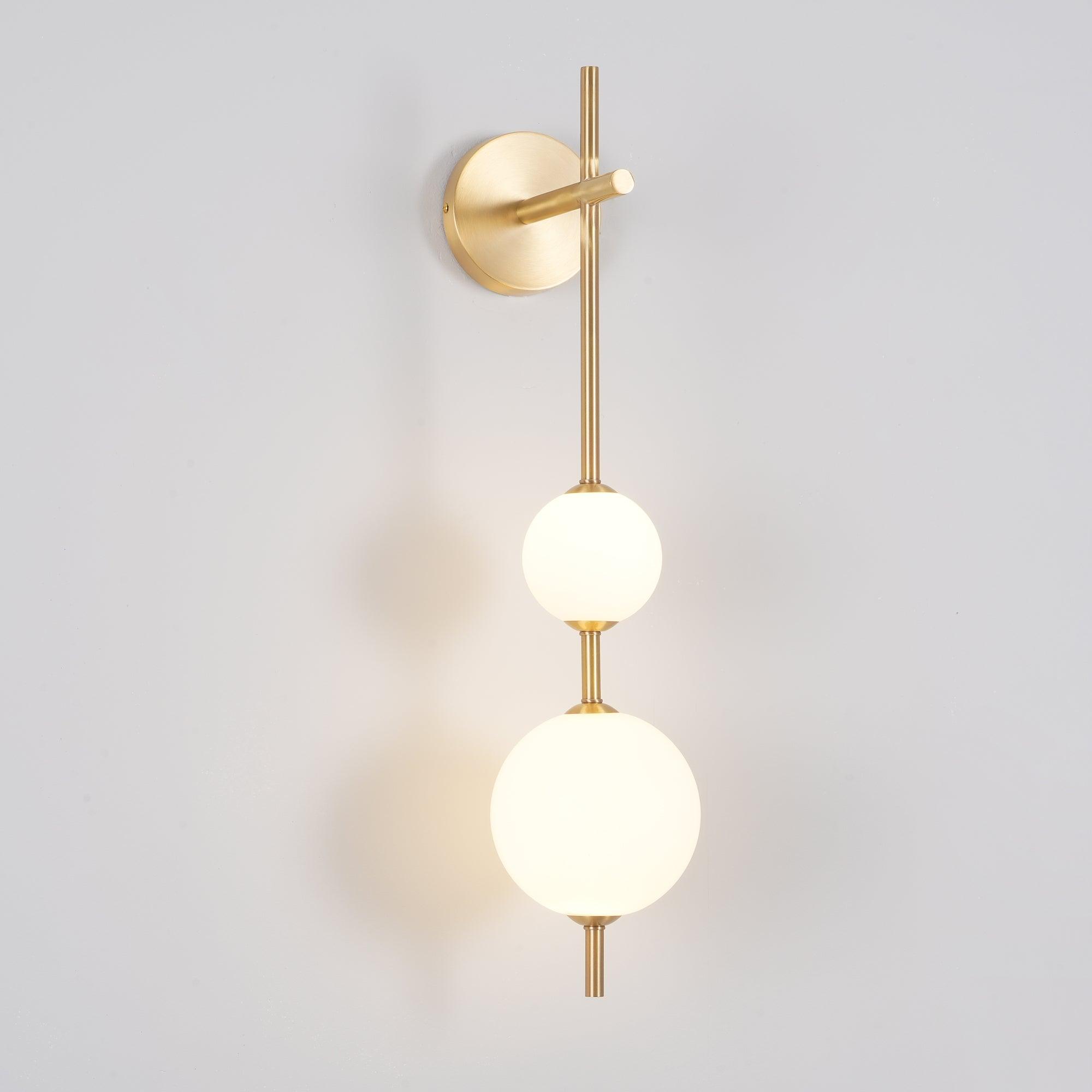 Vertical Globe Wall Lamp - Blowlighting
