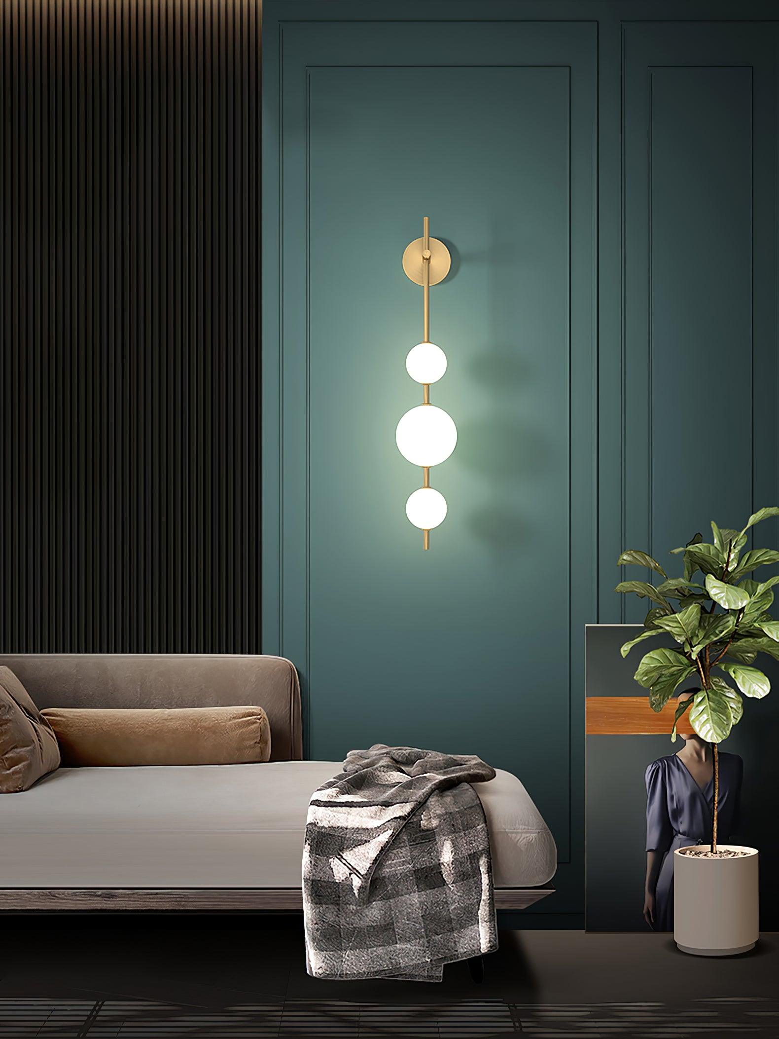 Vertical Globe Wall Lamp - Blowlighting