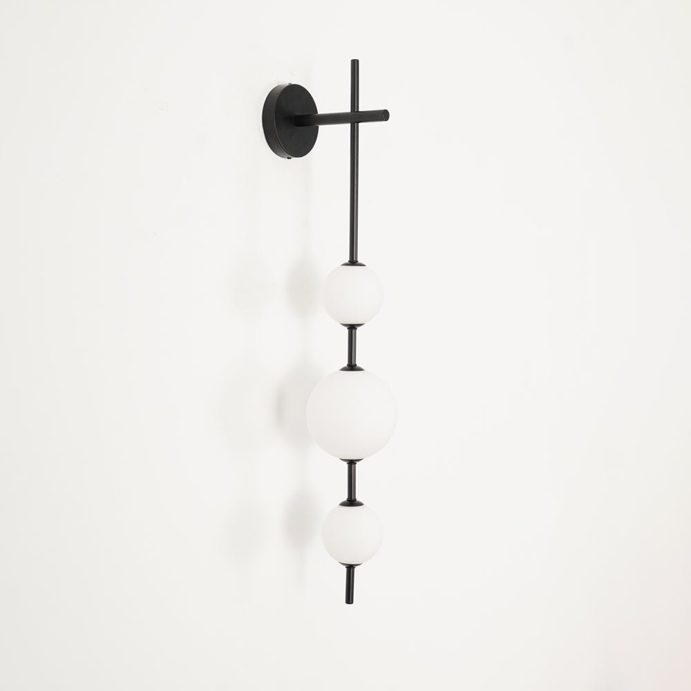 Vertical Globe Wall Lamp - Blowlighting