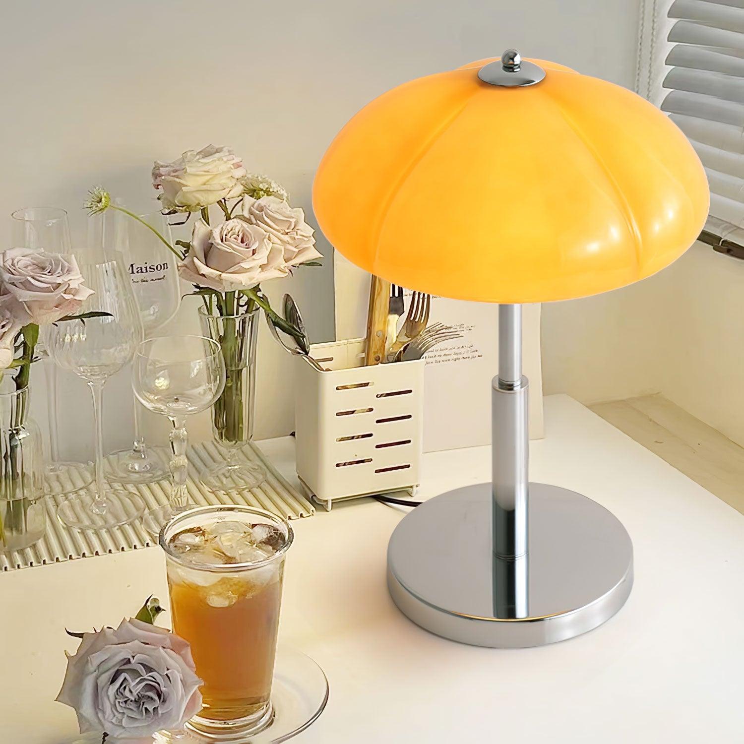 Mushroom Bauhaus Table Lamp - Blowlighting
