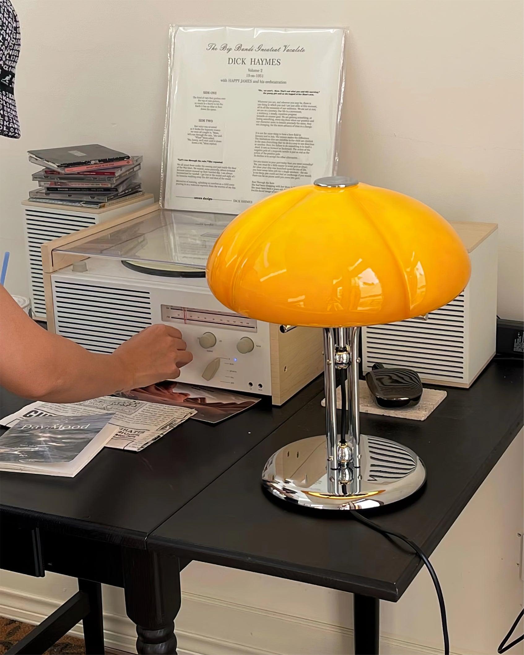 Mushroom Bauhaus Table Lamp - Blowlighting