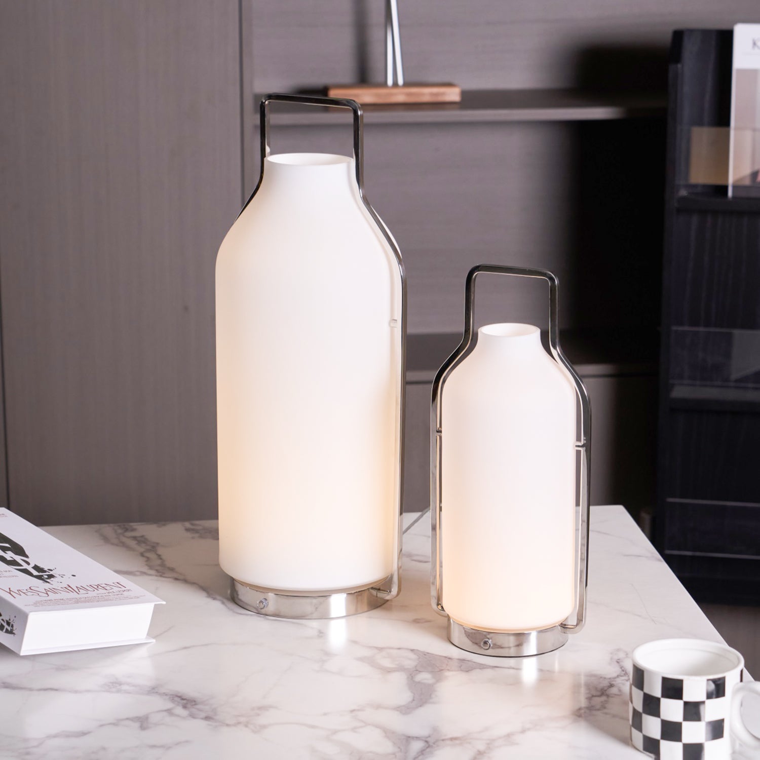 Vintara Lantern Table Lamp - Blowlighting