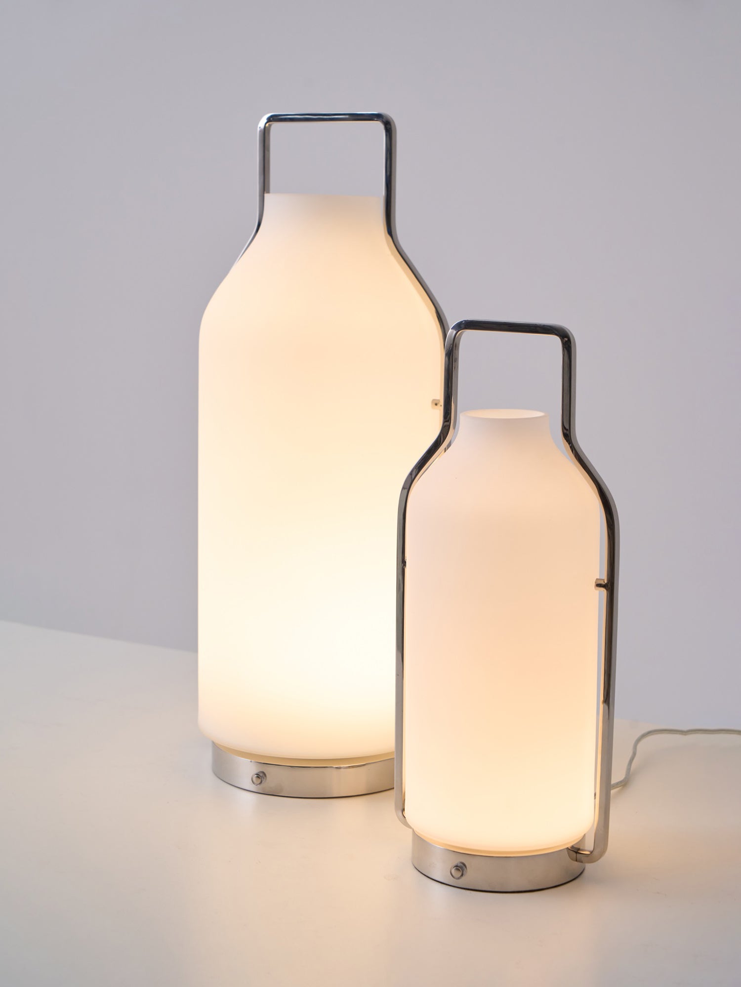 Vintara Lantern Table Lamp - Blowlighting