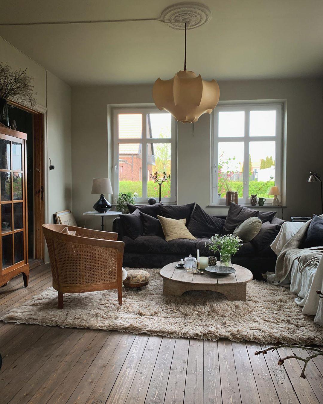 Veil Cocoon Pendant Lamp - Blowlighting