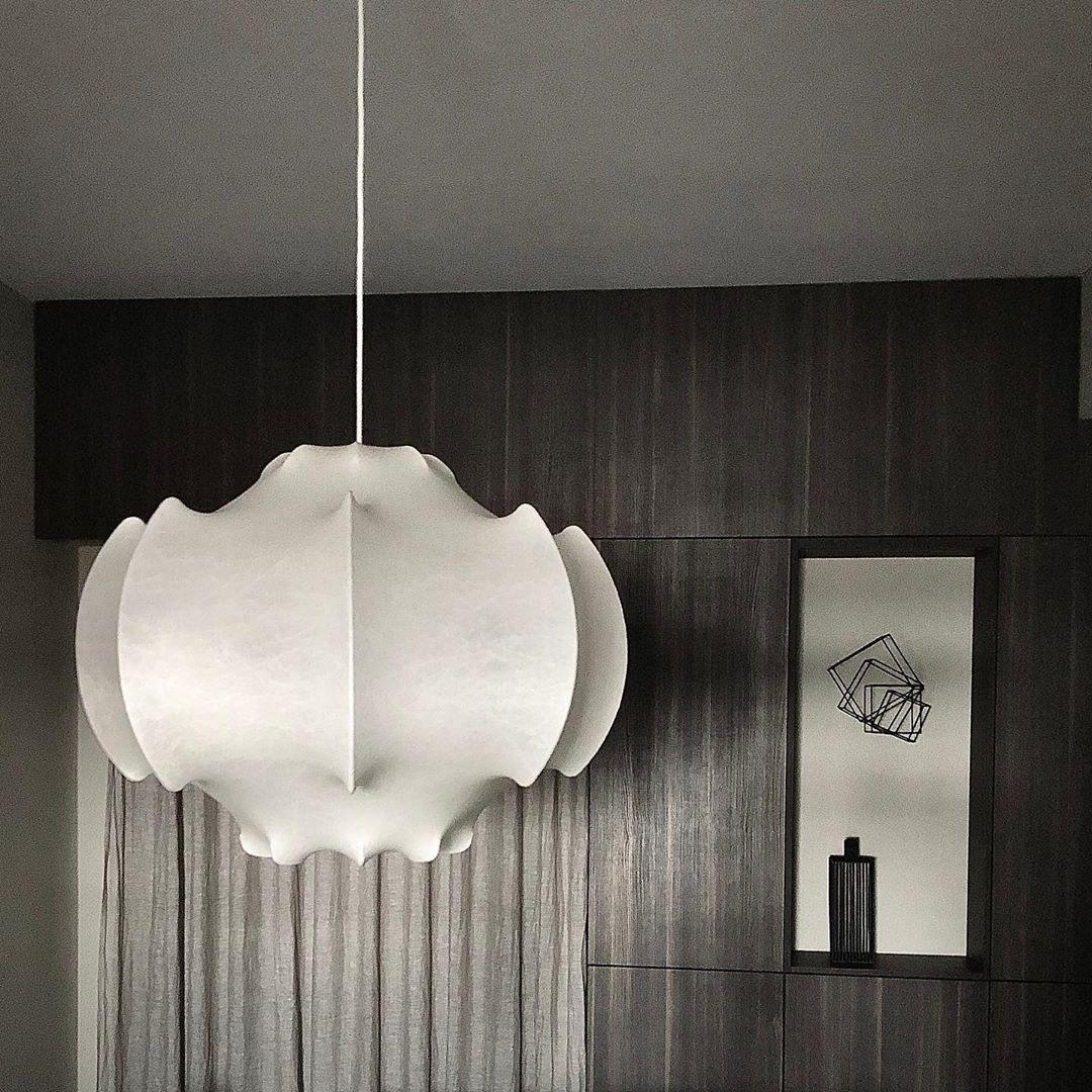 Veil Cocoon Pendant Lamp - Blowlighting
