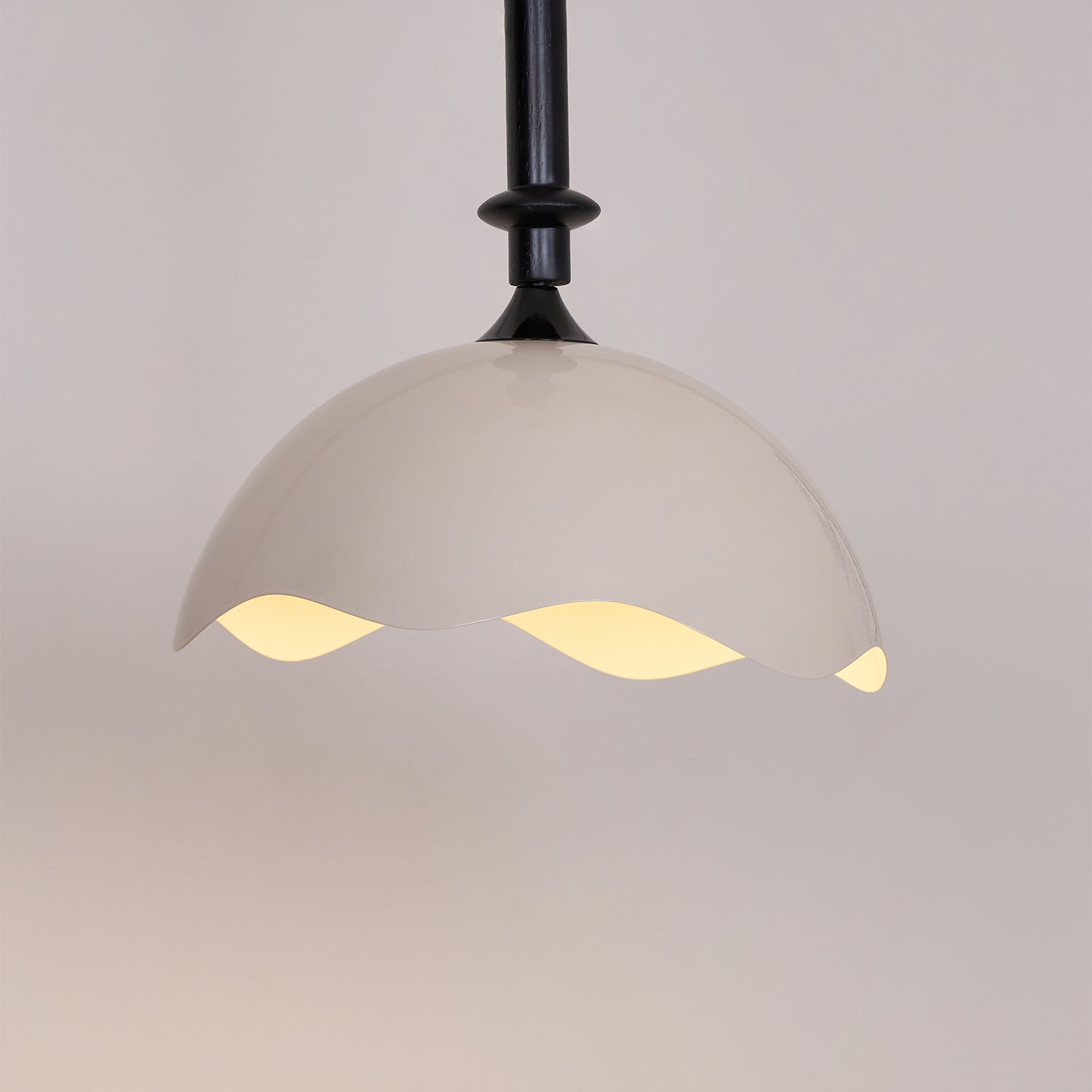 Wave Crest Pendant Lamp - Blowlighting