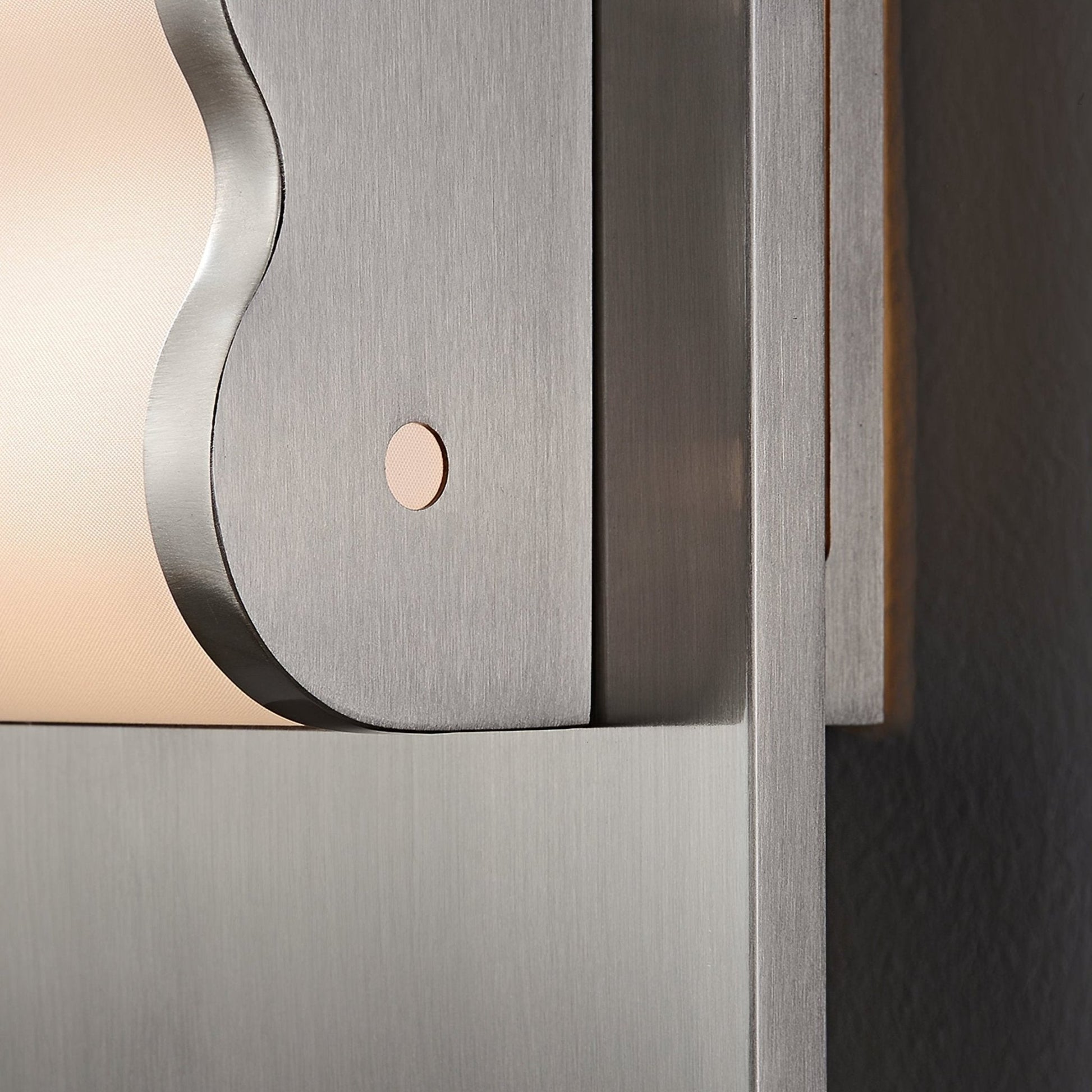 Wave Contemporary Fabric Wall lamp - Blowlighting