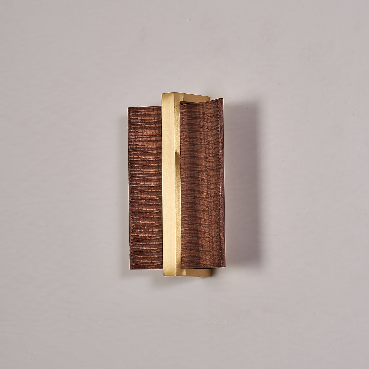 Whisperwood Wall Light - Blowlighting