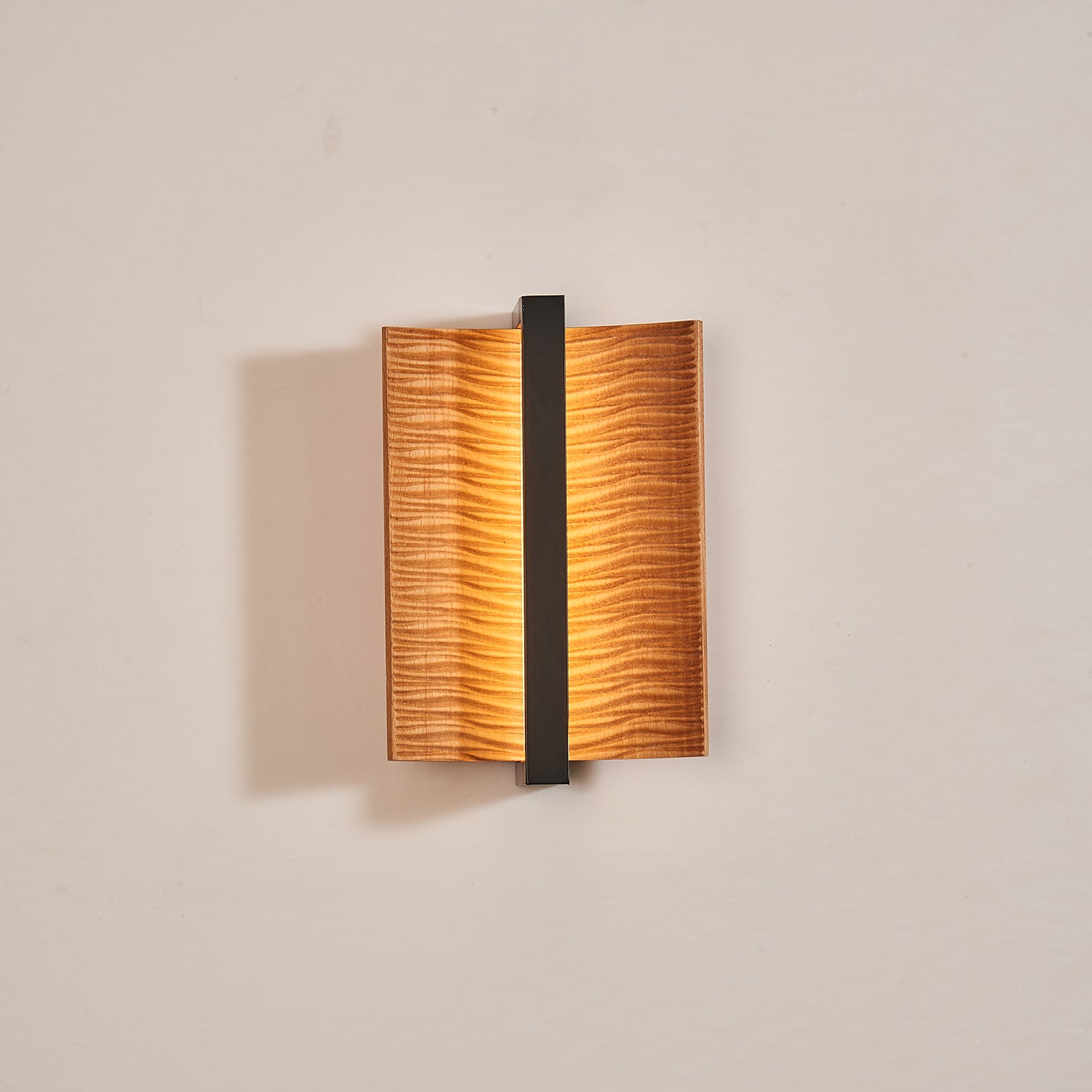Whisperwood Wall Light - Blowlighting