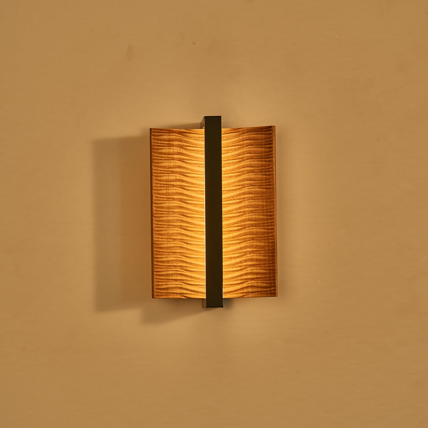 Whisperwood Wall Light - Blowlighting