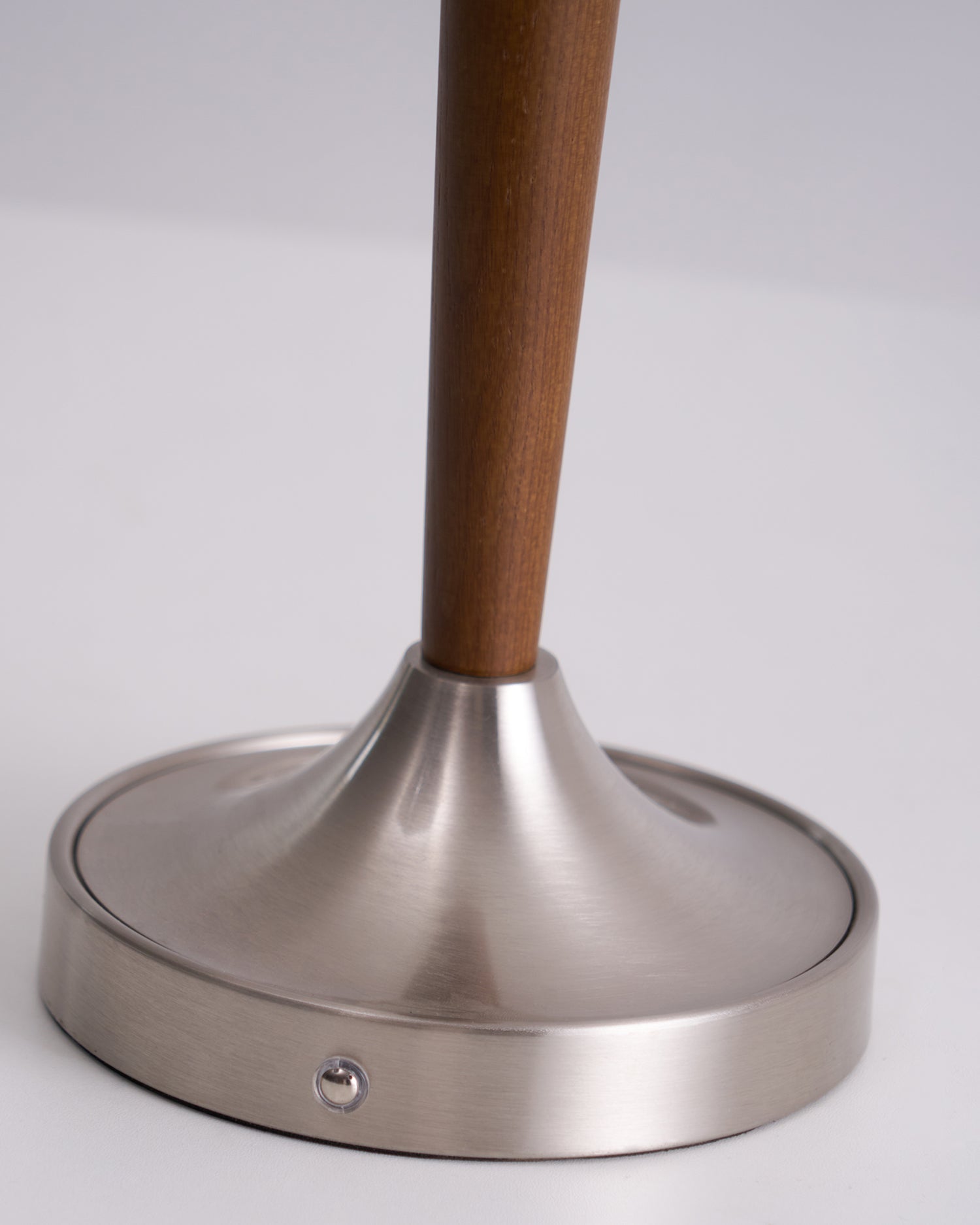 Winston Vintage Table Lamp - Blowlighting