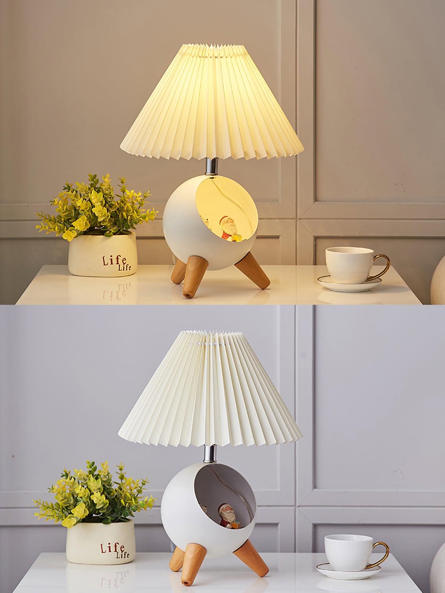 Wood Small Table Lamp - Blowlighting