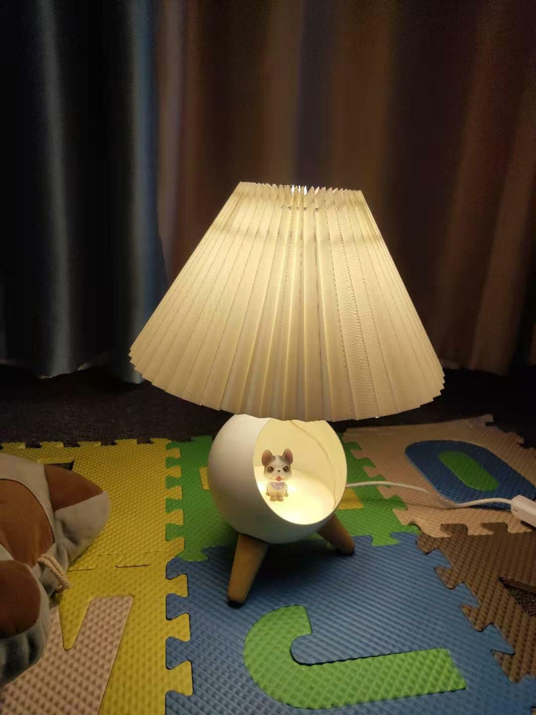 Wood Small Table Lamp - Blowlighting