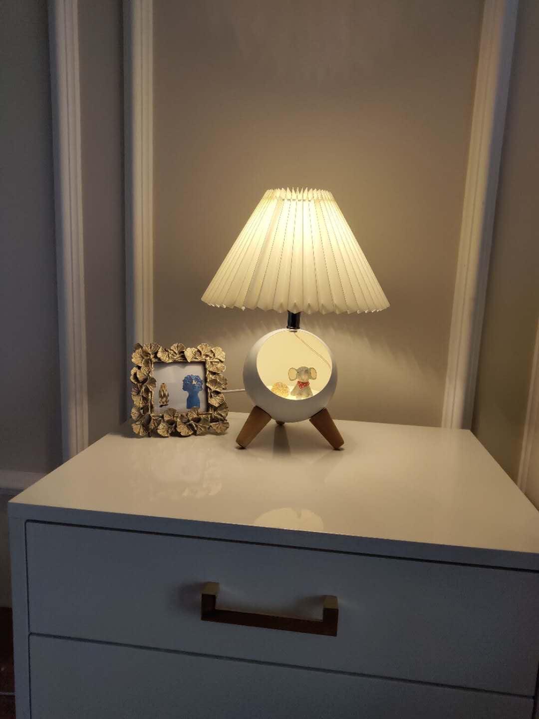 Wood Small Table Lamp - Blowlighting