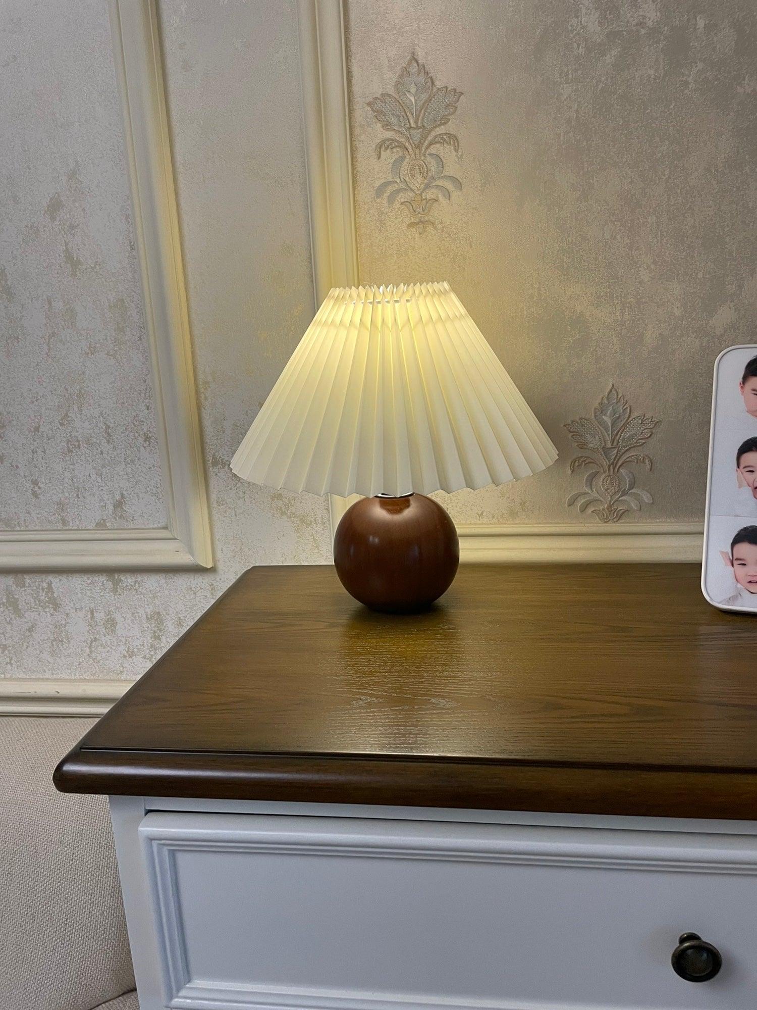 Wooden Pleated Table Lamp - Blowlighting