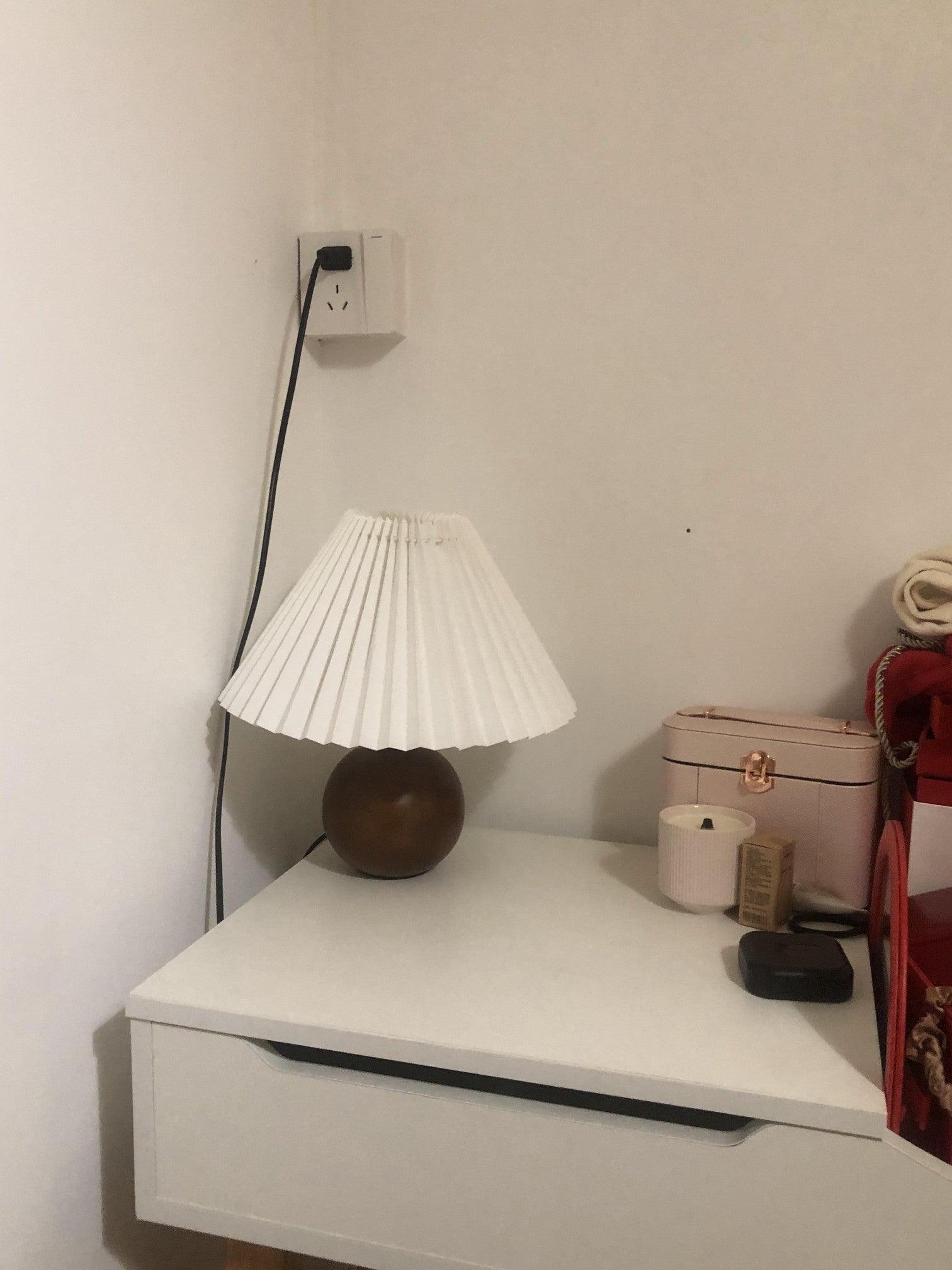 Wooden Pleated Table Lamp - Blowlighting