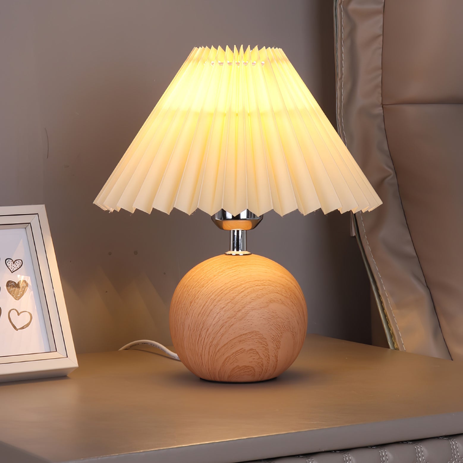 Wooden Pleated Table Lamp - Blowlighting