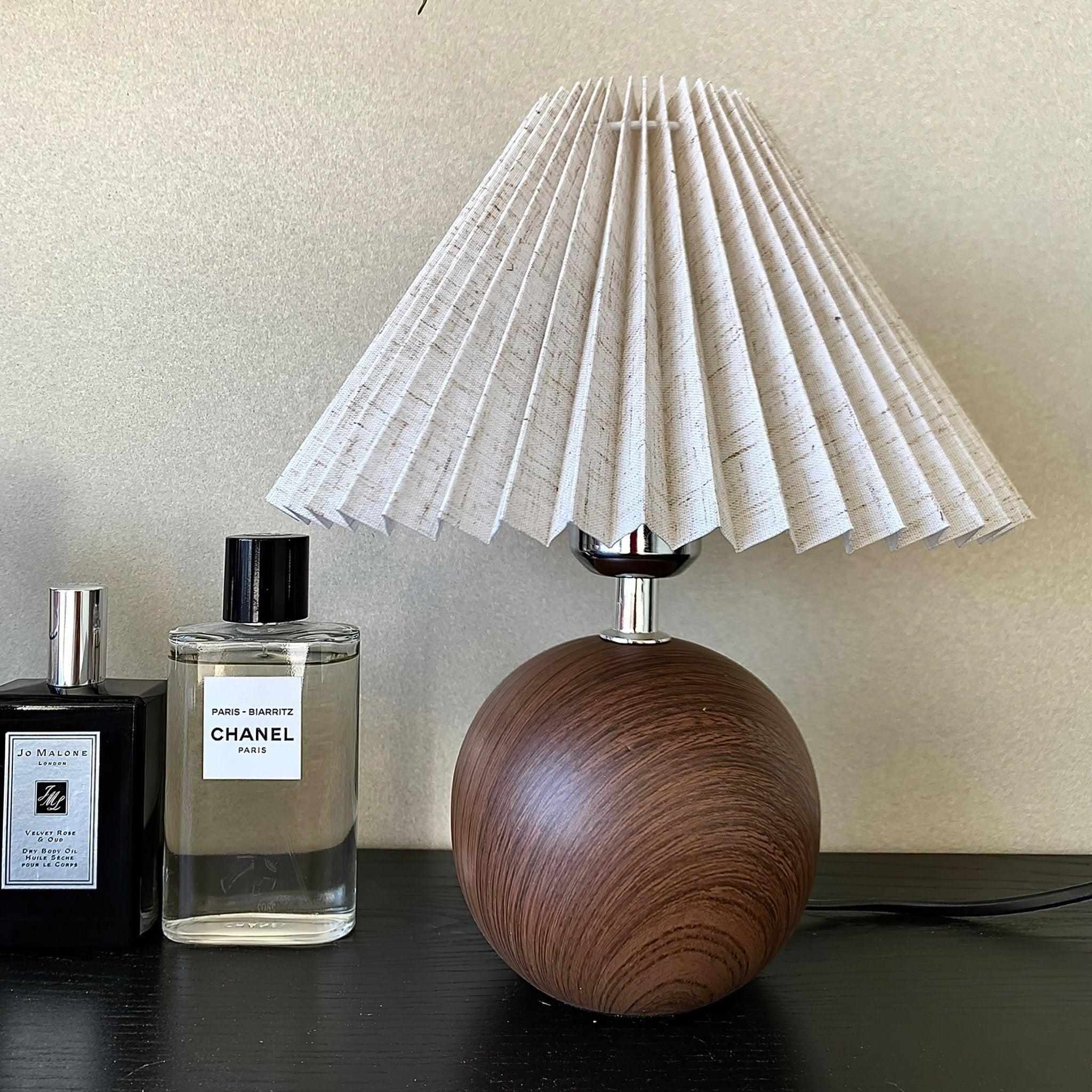 Wooden Pleated Table Lamp - Blowlighting