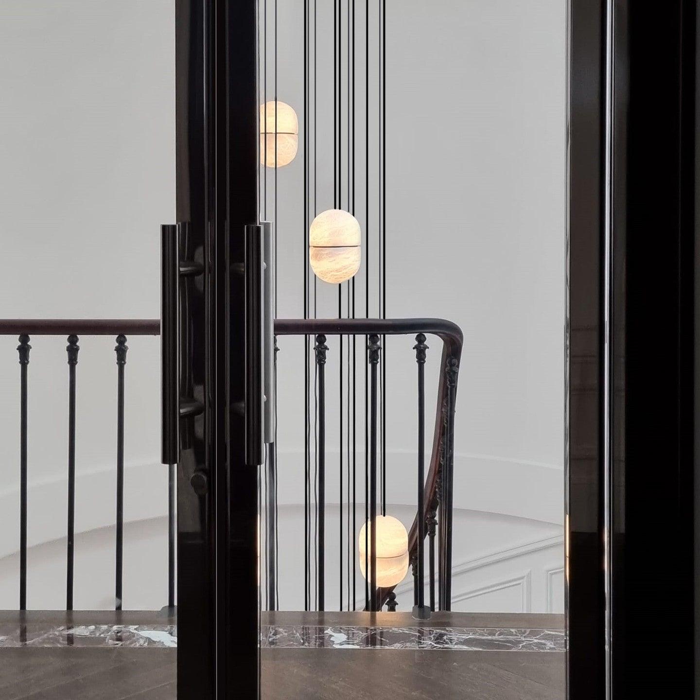 Strata Alabaster Pendant Light Capsule-shaped - Blowlighting