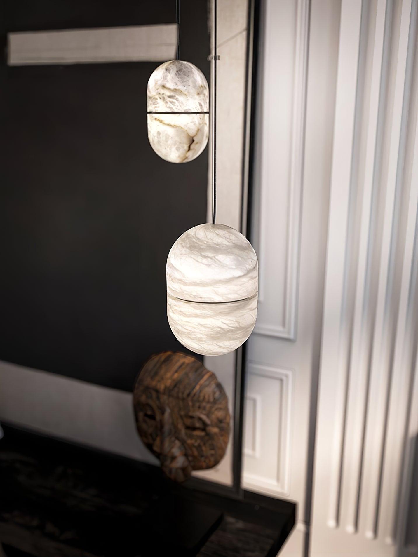 Strata Alabaster Pendant Light Capsule-shaped - Blowlighting