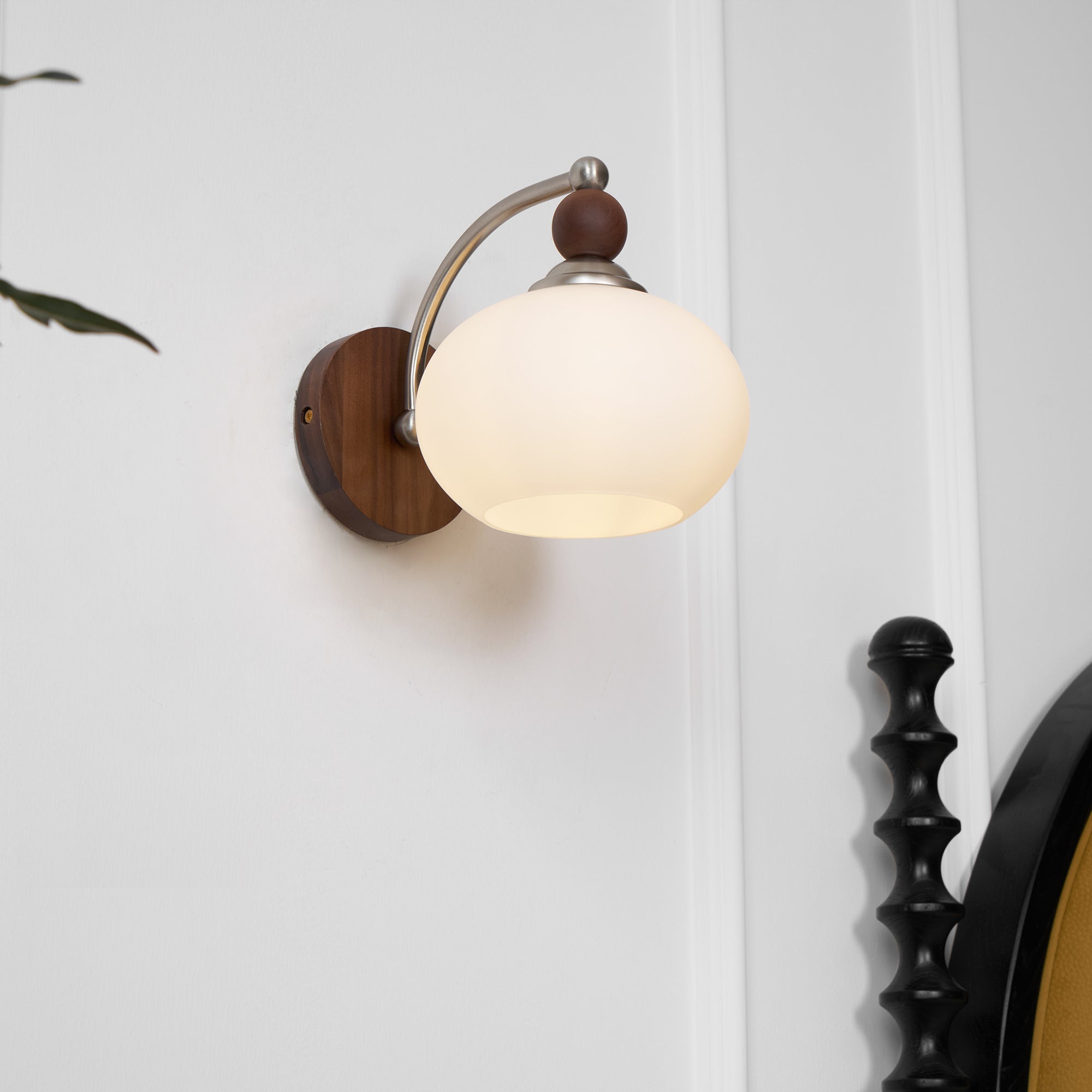 Yisi Po Wall Lamp - Blowlighting