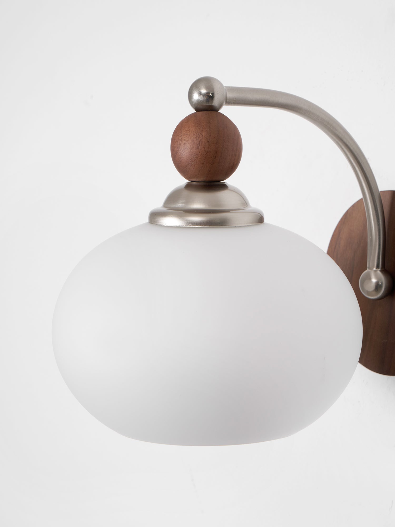 Yisi Po Wall Lamp - Blowlighting